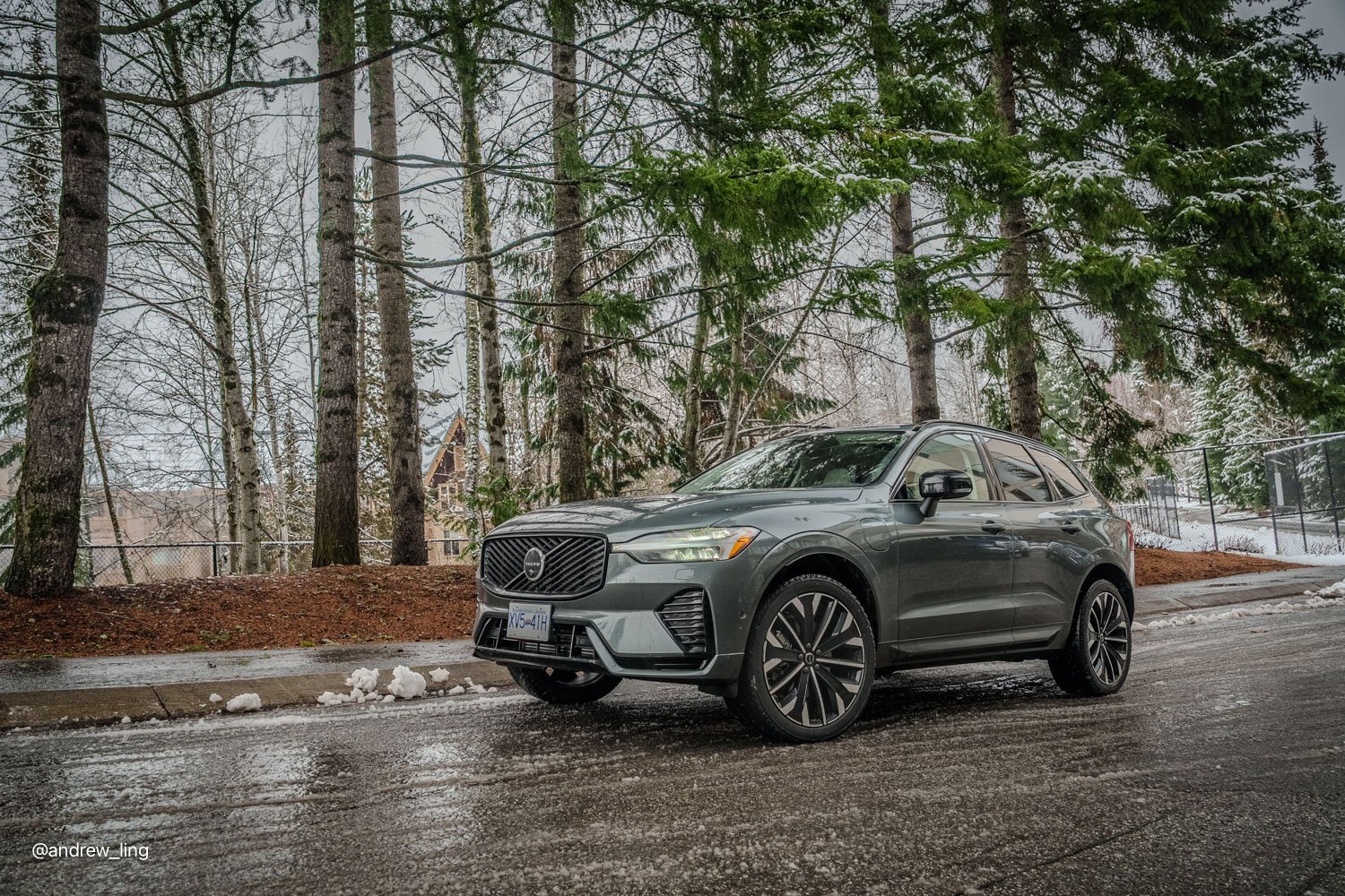 2026 Volvo XC60 T8 Plug-in hybrid