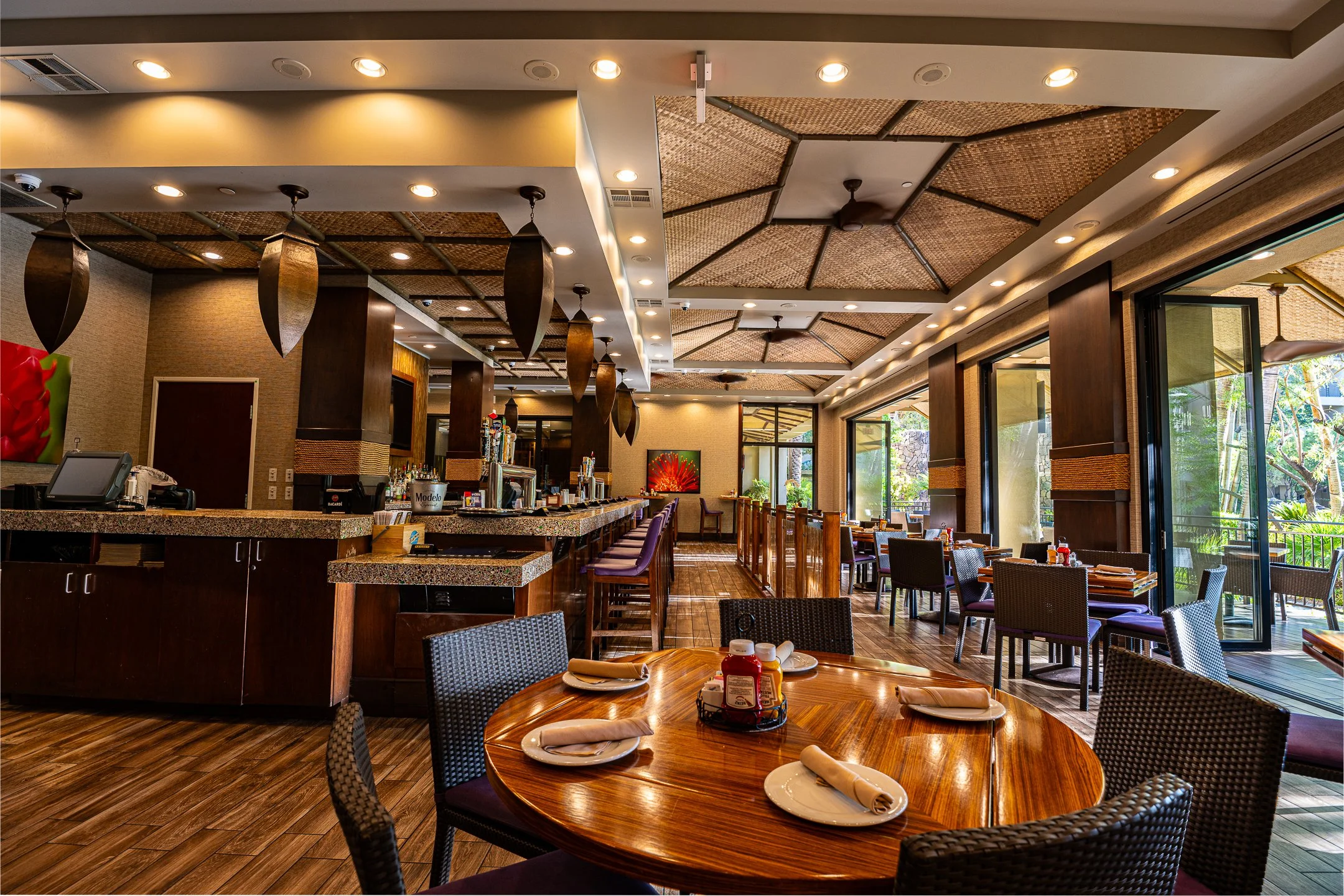 Example of Architectural Photography image commercial use By @photosbyericky, ©Ericky Hernandez Las Vegas
Location 17 South in Tahiti Village in Las Vegas