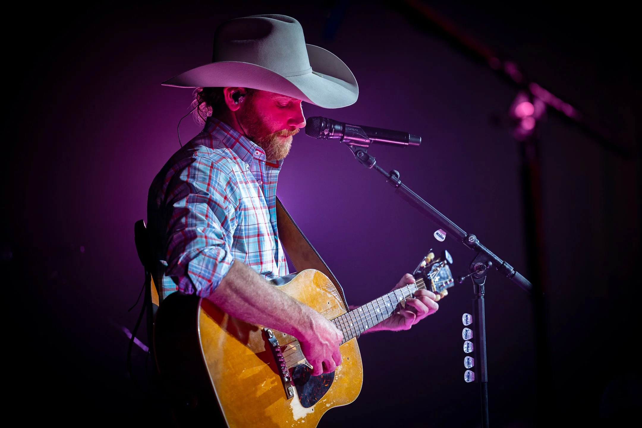 Concert Photo By @photosbyericky, ©Ericky Hernandez Las Vegas
Performing Artist Chancey Williams
Location/ Venue Stoney’s Rockin’ Country in Las Vegas