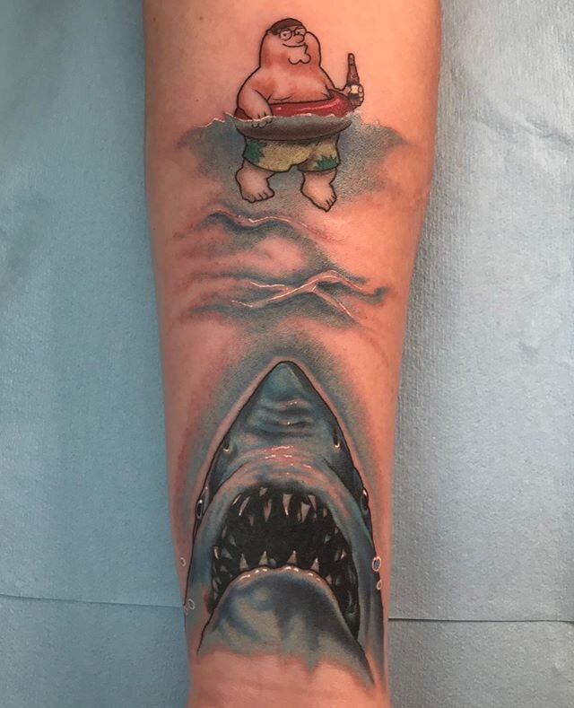 White is bloody but at least Peter got a role in the movie &ldquo;Jaws&rdquo;. Thanks @myzeree for this cool project! .
.
.
.
.
.
#tats #tatt #tatts #tatted #tattoo #tattoos #tattooed #tattooedlife #tattooedlifestyle #ink #inked #inkedup #inkedlife #