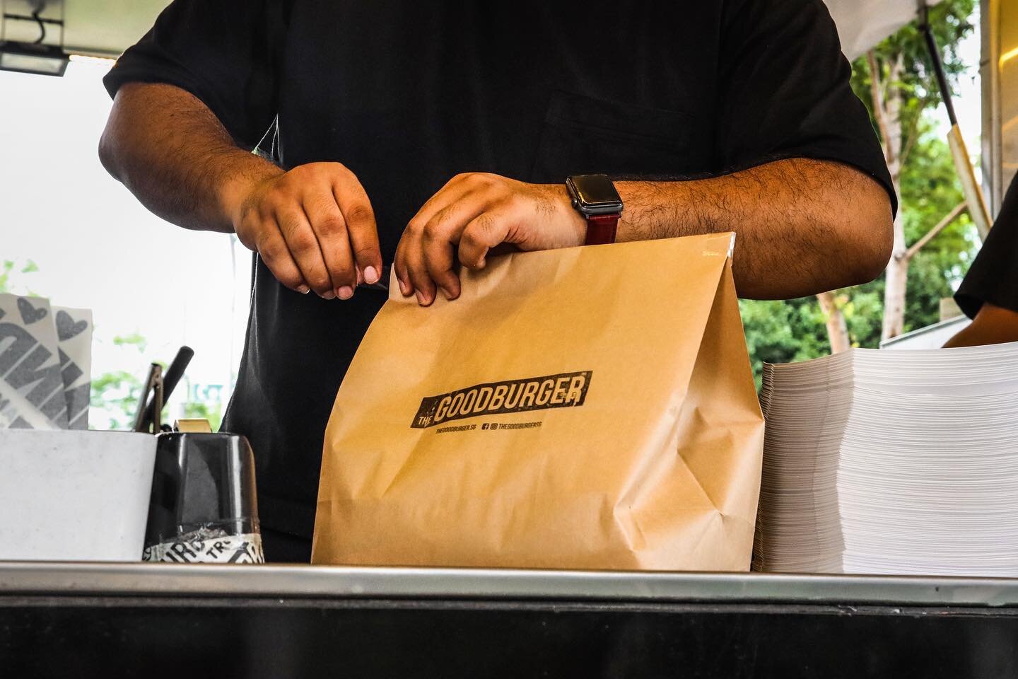 Packing up your orders steadily and sealing them tight, so they get to you folks just the way we made them 😉 Feeding you till 9PM at our truck and through islandwide delivery!