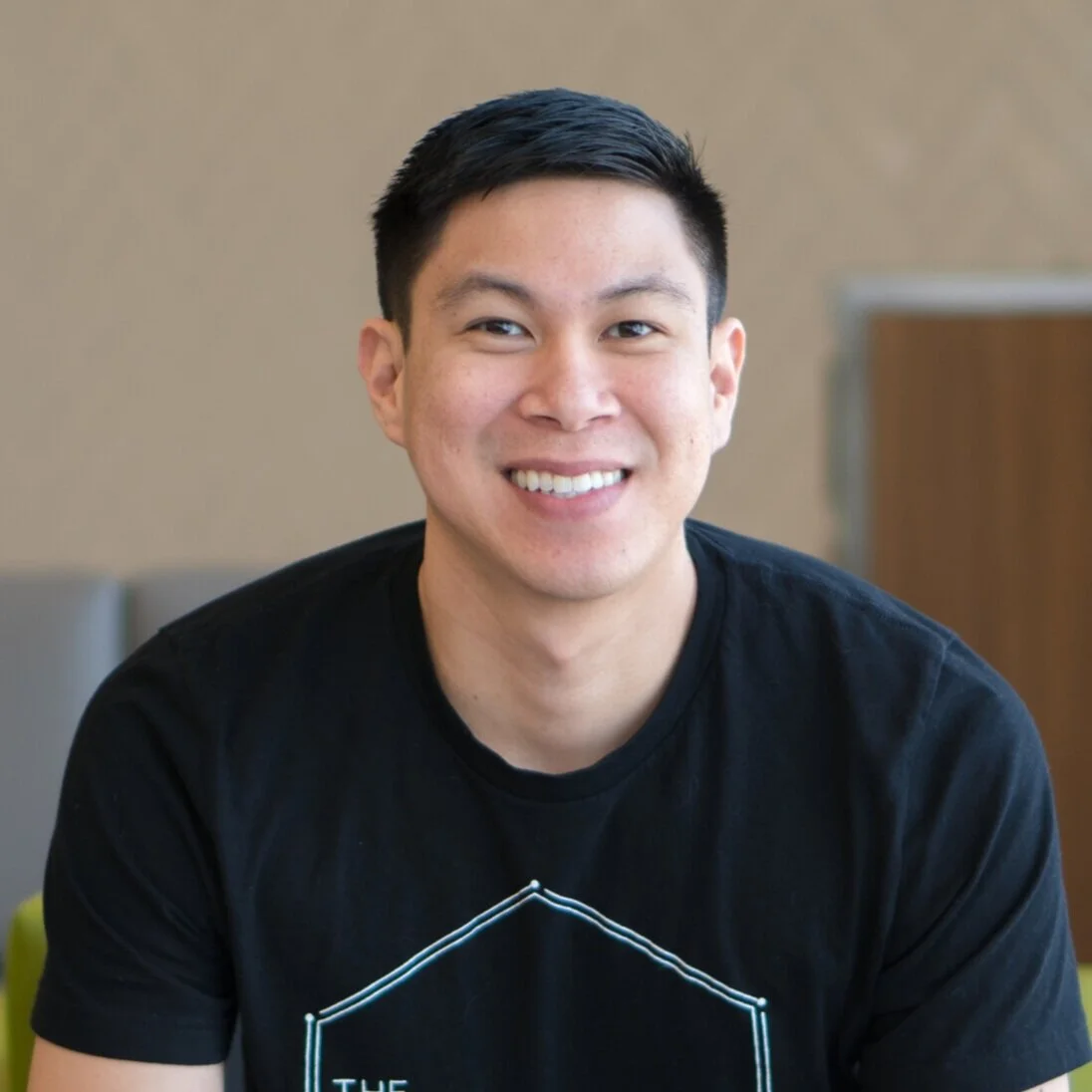 Jeff Abiera Headshot.jpg