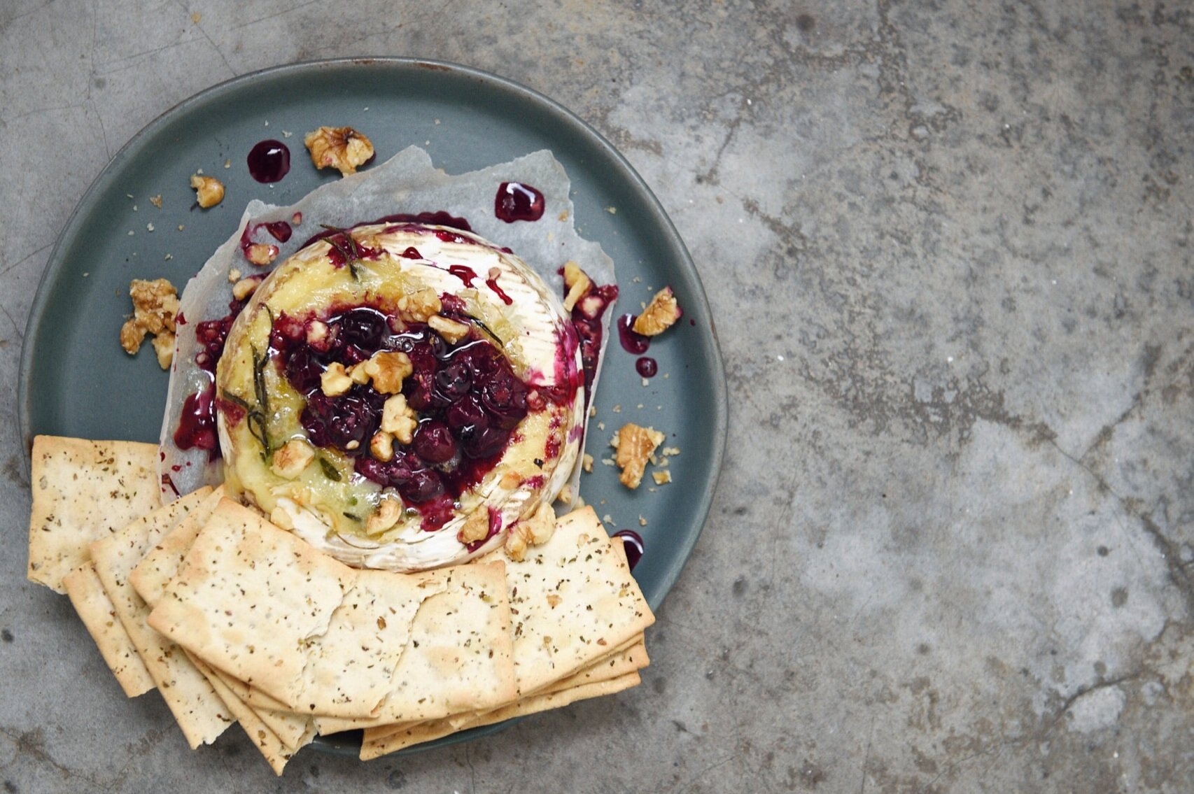 Baked Brie with Blueberry Coulis