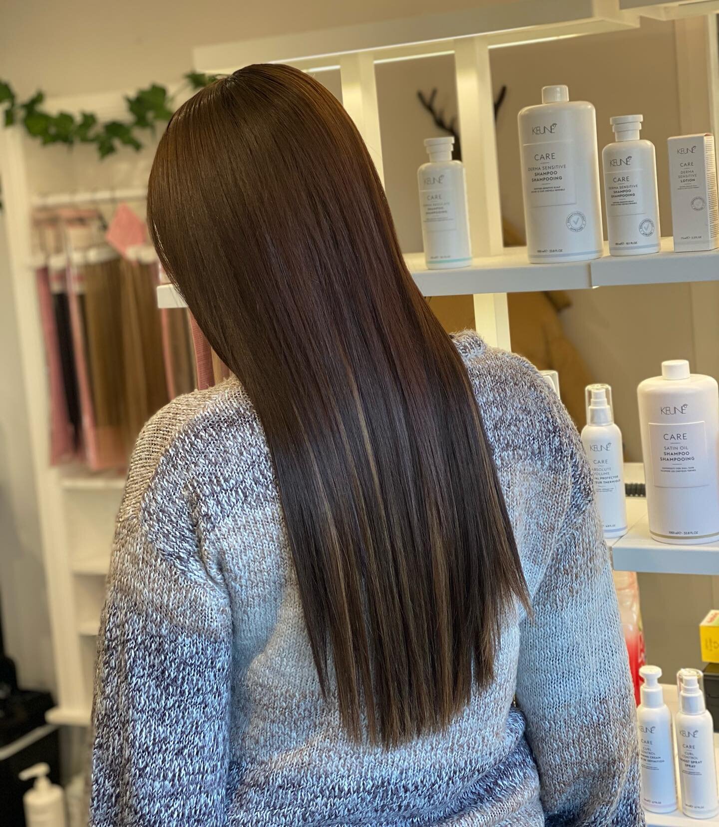 Looking oh so natural, long and lush with @vixenandluxe Smooth Weft Extensions ✨
Check out that before! 🤯
