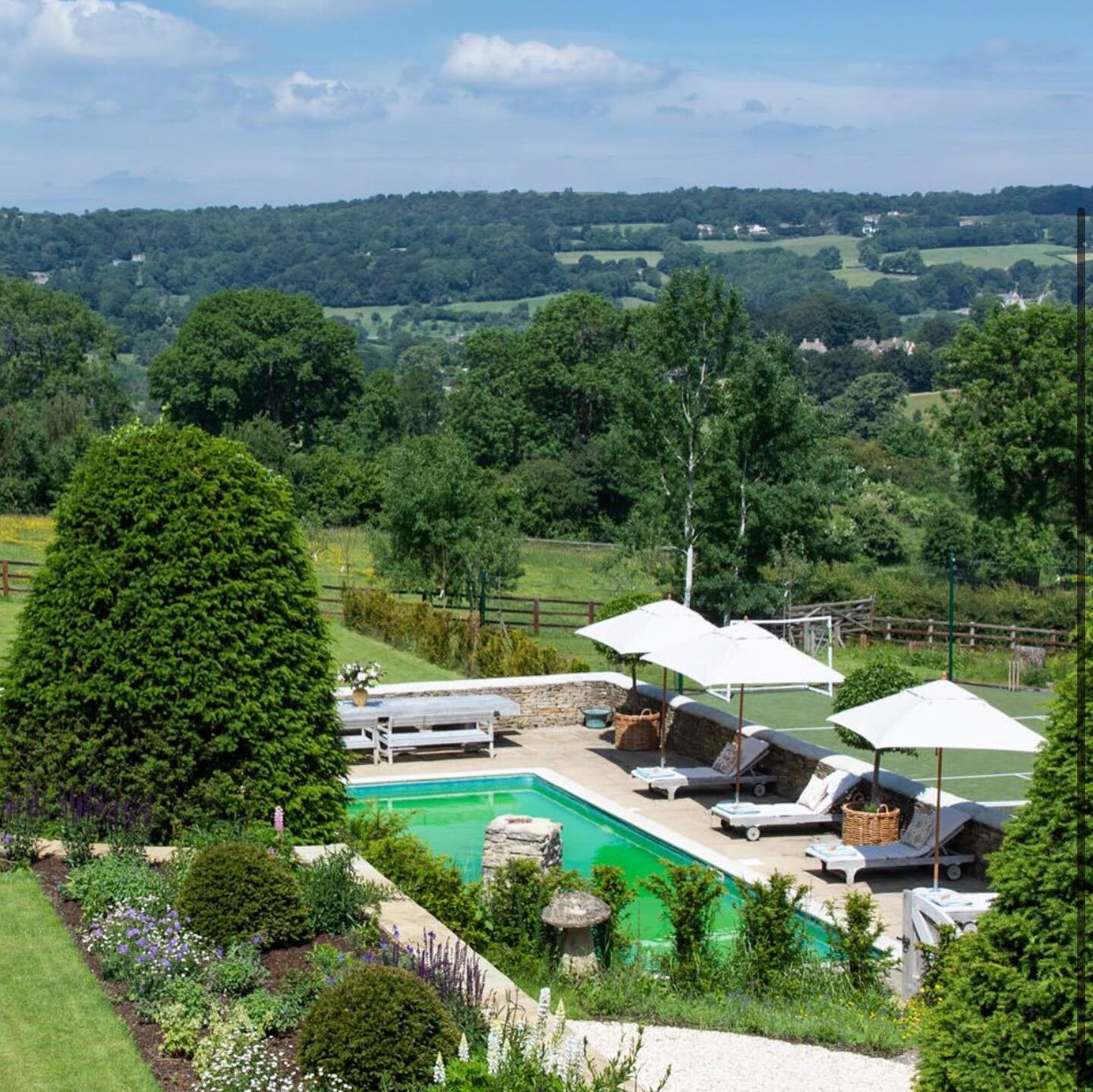 Availability this Summer, The Cotswolds 

This &lsquo;petite&rsquo; Georgian Manor House is set in a stunning location surrounded on two sides by its own fields and rolling landscape. The new owners have completely renovated the interiors with impecc