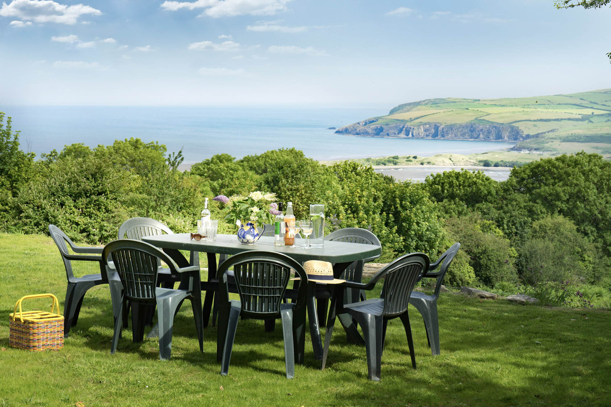 Nant Y Rhedyn, Pembrokeshire | Sleeps 10