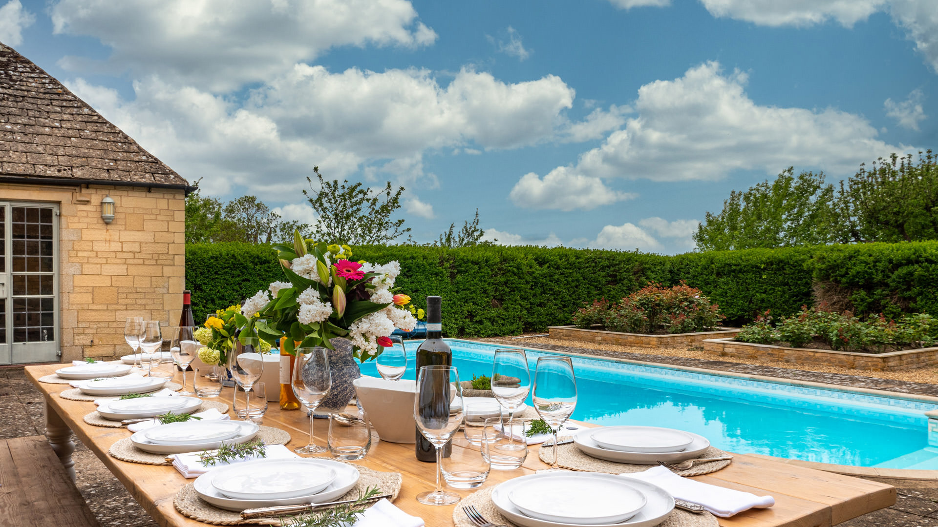 Brookside-Lodge-heated-swimming-pool.jpg