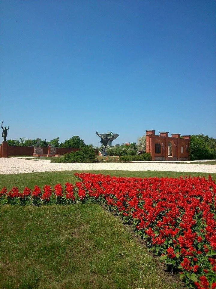 Day 30: Memento Park and Margaret Island