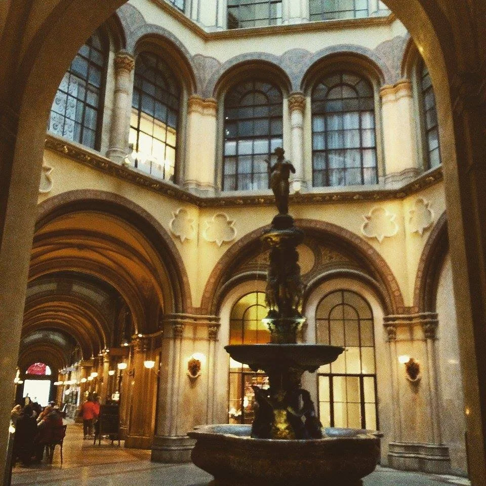 Day 22: Touring Vienna (Part 2), Hofburg Palace, and Cafés