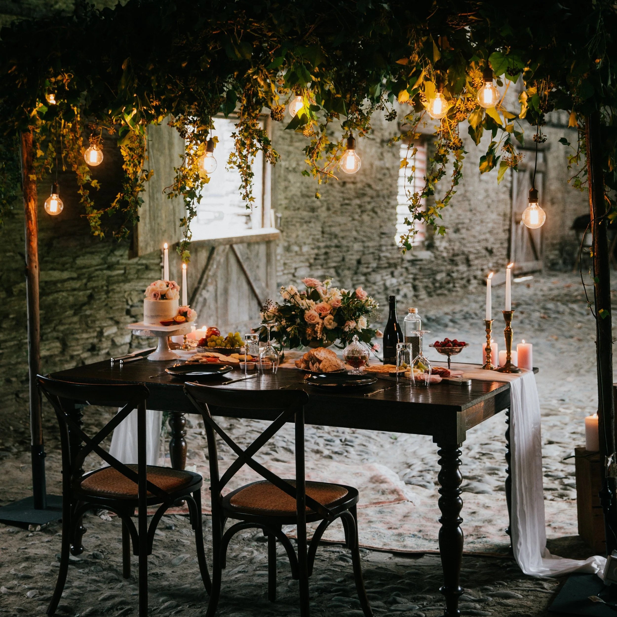 Thurlby Domain wedding ceremony among historic stone ruins in Queenstown