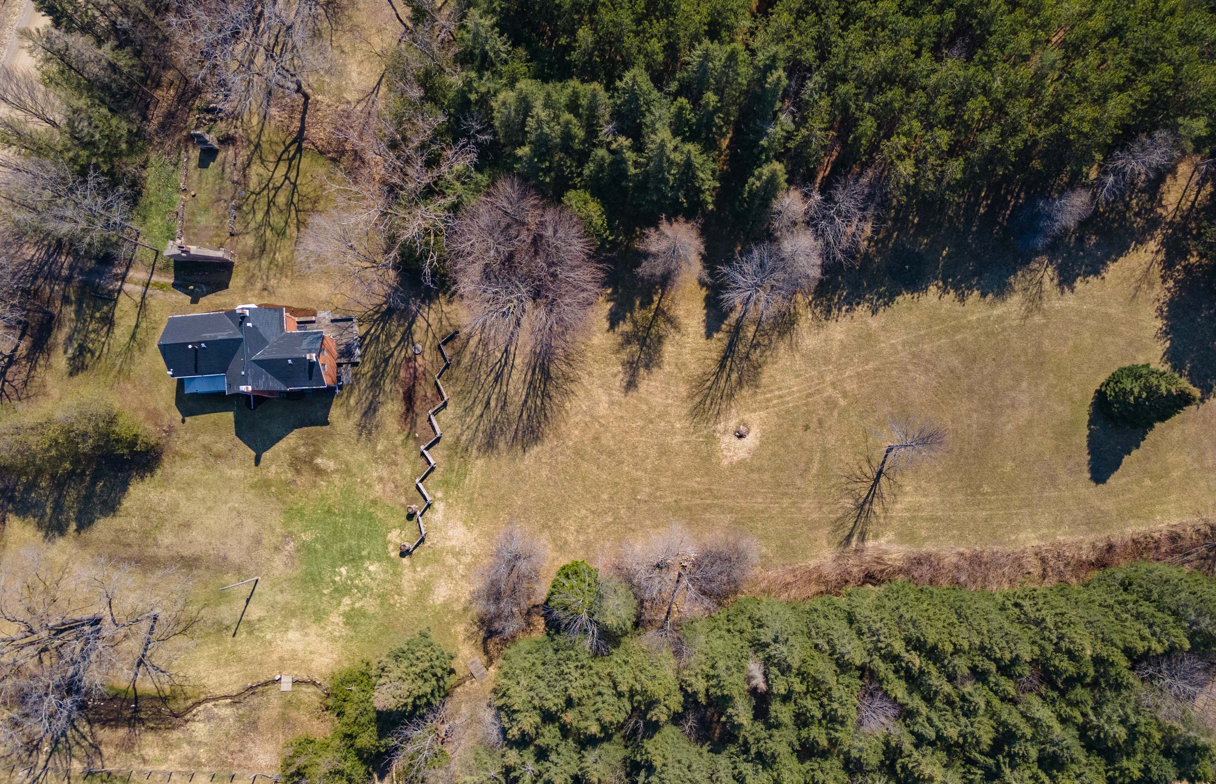 953136 Seventh Line EHS - Mono - Mitchell Hubble - Modern Movement Creative - Real Estate -April 05, 2022-49.jpg