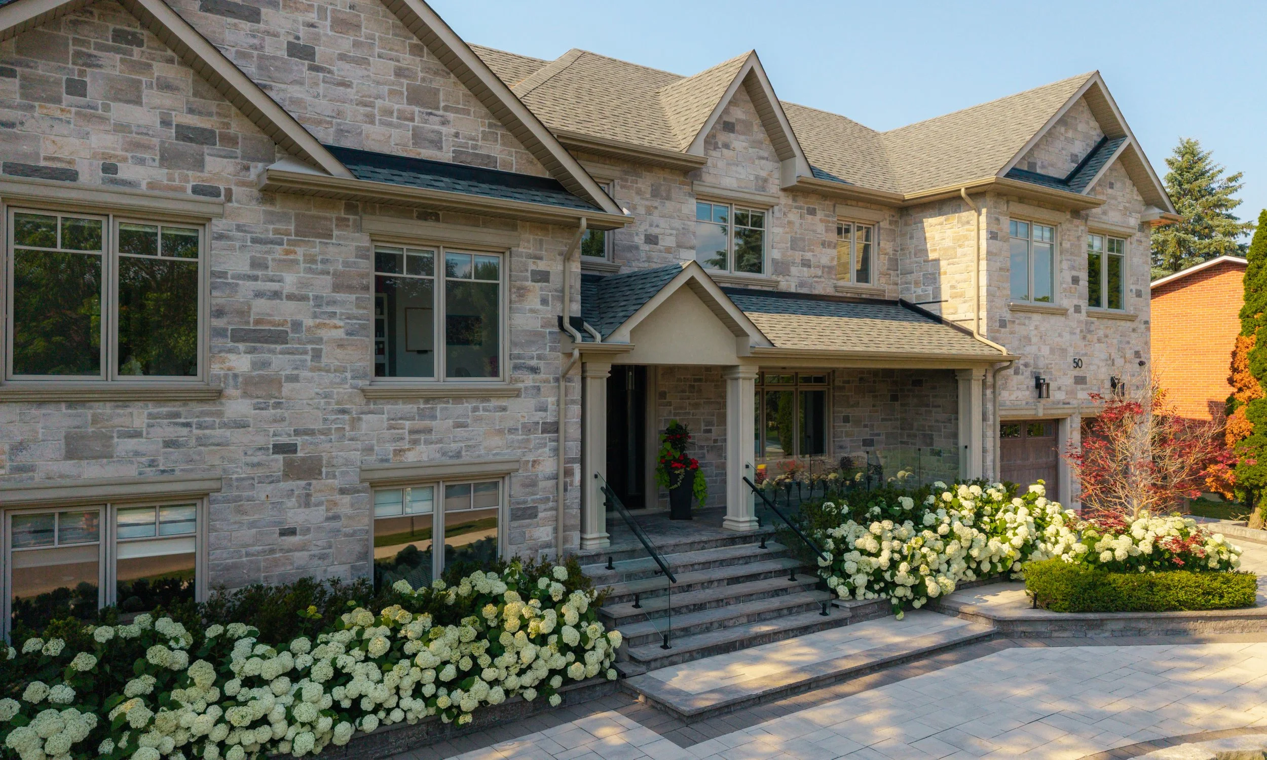 21- 50 Blackforest Dr - King - Modern Movement Creative Inc - PHOTOG- Mitch Hubble - July 13, 2026.jpg