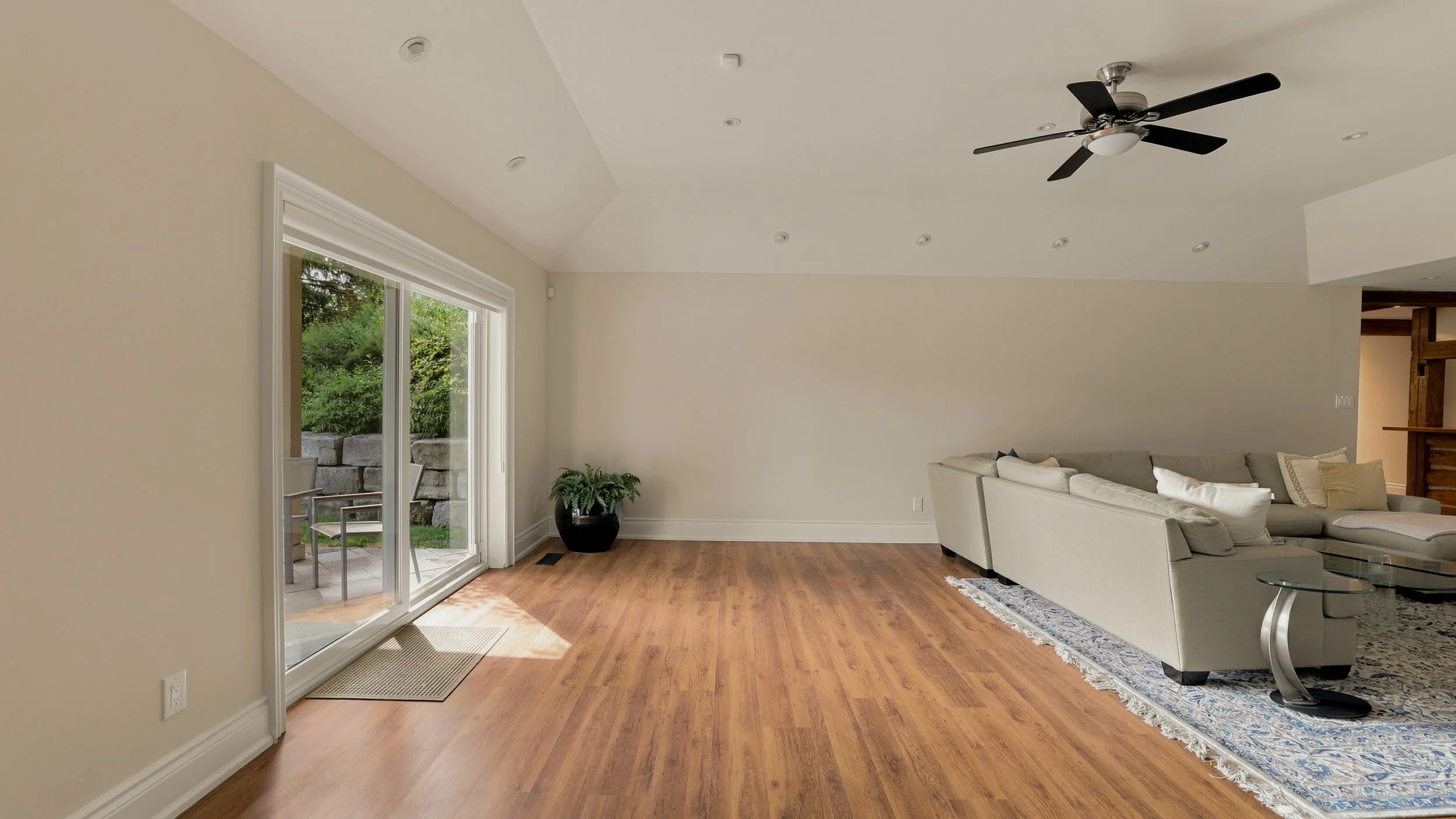 14- 4825 15th Sideroad - King - Modern Movement Creative Inc - PHOTOG- Mitch Hubble - July 24, 2026.jpg