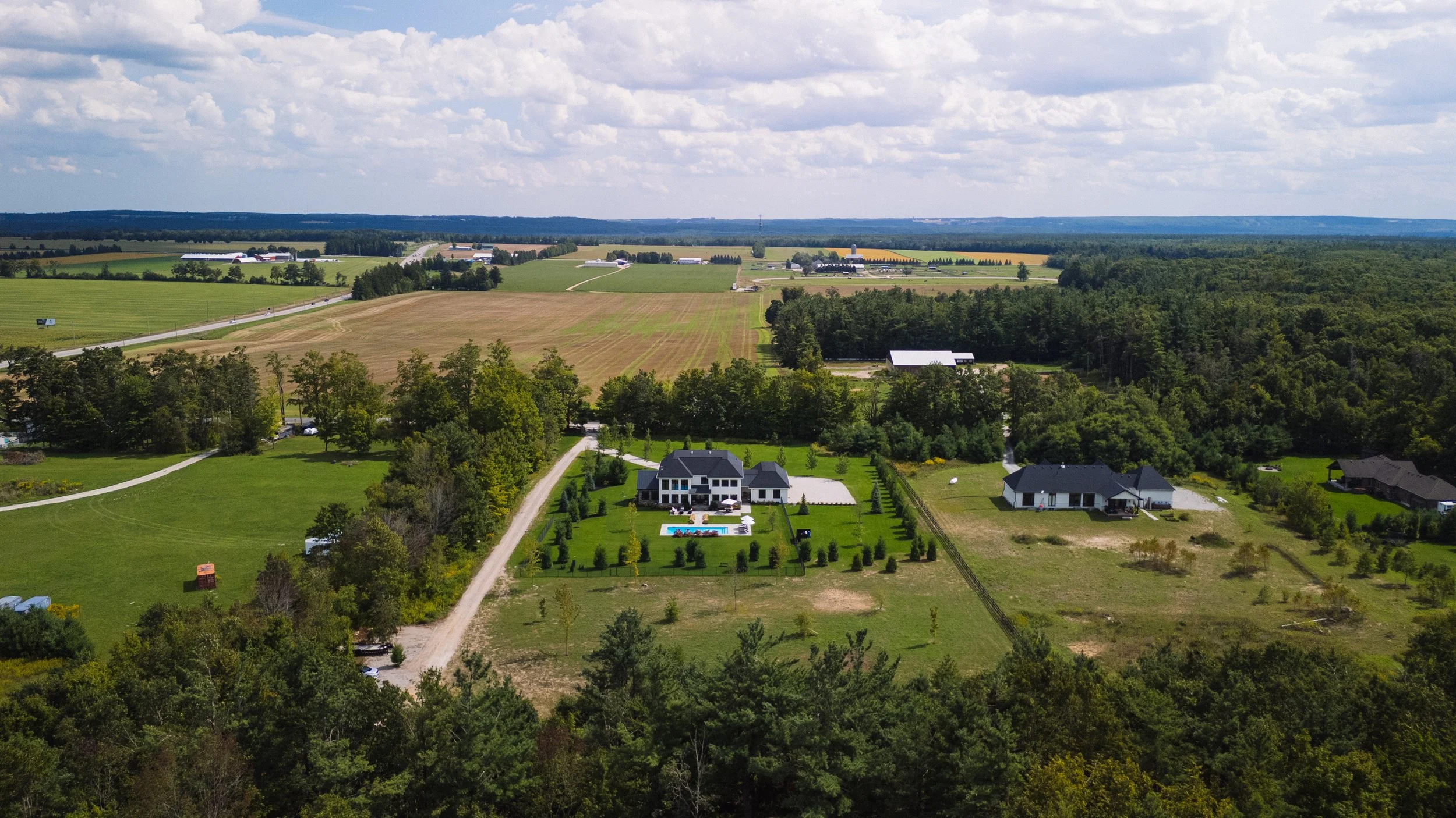 109- 1052 Rainbow Valley Road - Springwater - Modern Movement Creative - PHOTO- Mitch Hubble -September 04, 2025.jpg