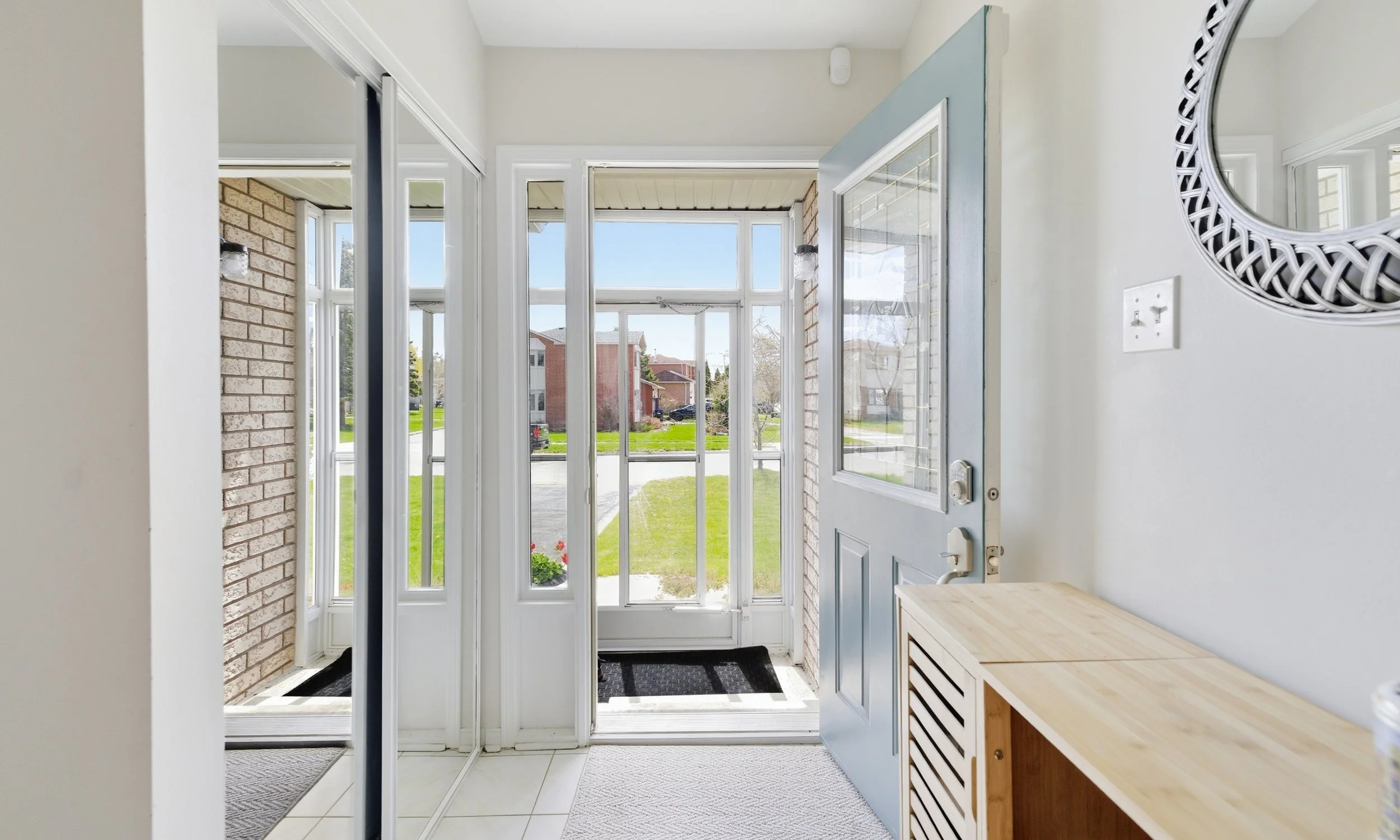 20- 788 Rose Lane - Innisfil - Modern Movement Creative Inc - PHOTOG- Mitch Hubble - May 08, 2026.jpg