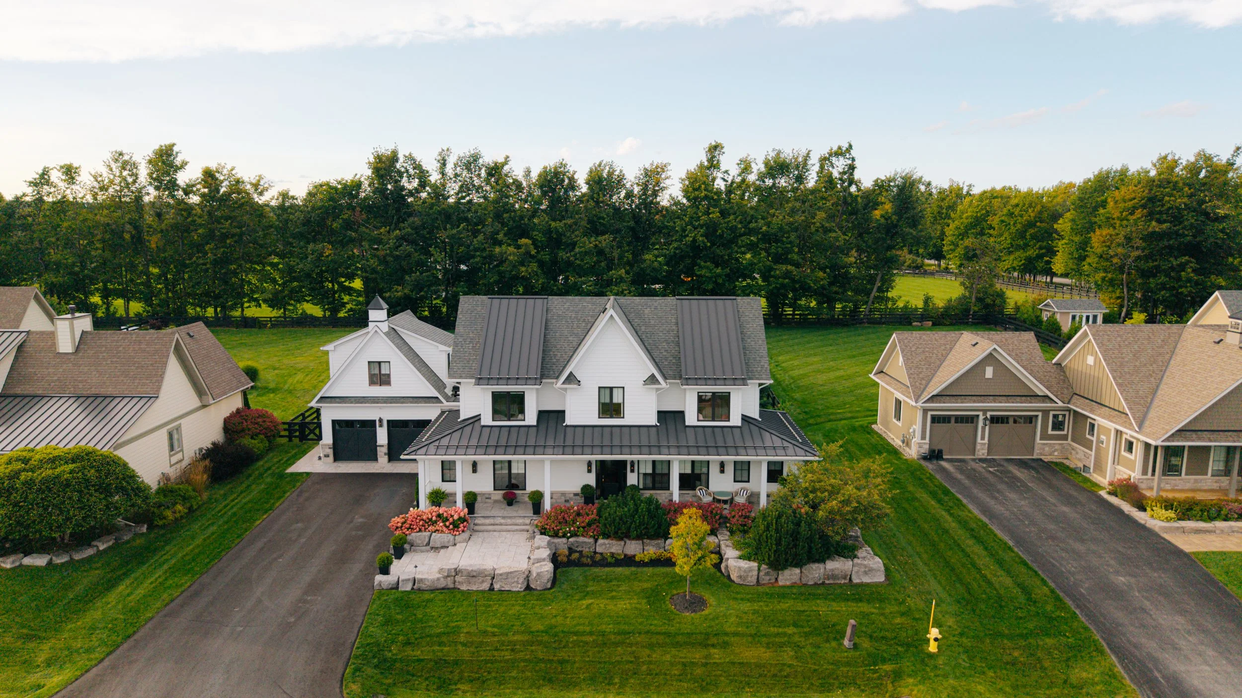 26- 6 Georgian Grand - Oro Medonte - Modern Movement Creative Inc - PHOTOG- Mitch Hubble - September 10, 2026.jpg
