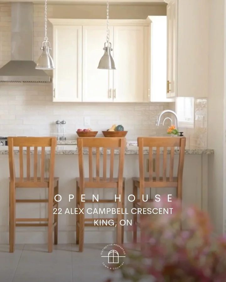 OPEN HOUSE: Sunday, April 19th: 2-4PM✨

➡️ 22 Alex Campbell Crescent, King, ON📍

A rare find in King City this bright and spacious end-unit townhouse is tucked away on a quiet street and backs onto peaceful green space. 

Attached only by the garage