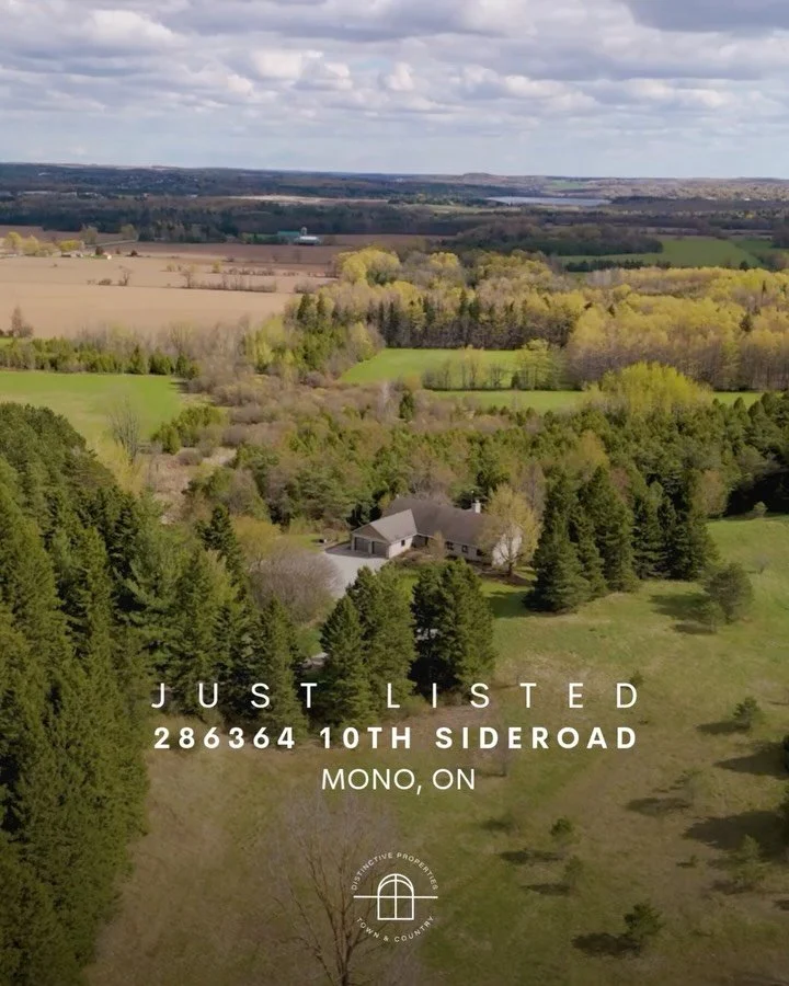 Just Listed✨286364 10th Sideroad, Mono, ON📍

Set on 10 private acres in the rolling hills of Mono Township, this beautiful bungalow offers sweeping southern views, all-day sun, and a peaceful countryside setting surrounded by mature trees and perenn