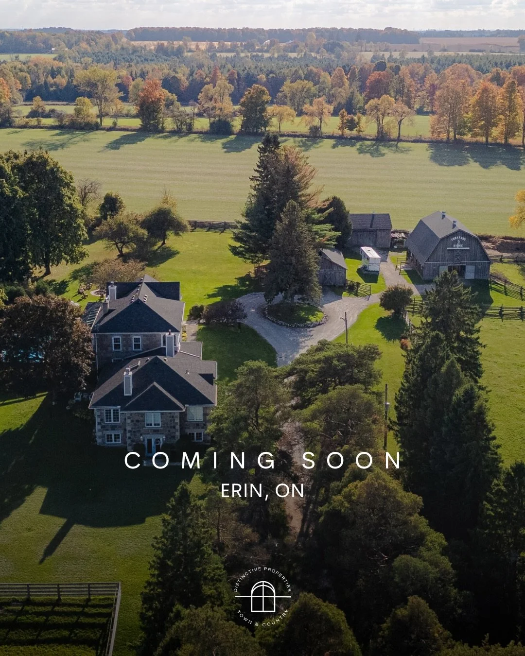 Coming Soon to MLS✨ Erin, ON📍

#carolynscime #carolynscimerealestate #ontariorealestate #erinontario #erinrealestate @chestnutparkhomes @christiesrealestate @anne_birkhoff