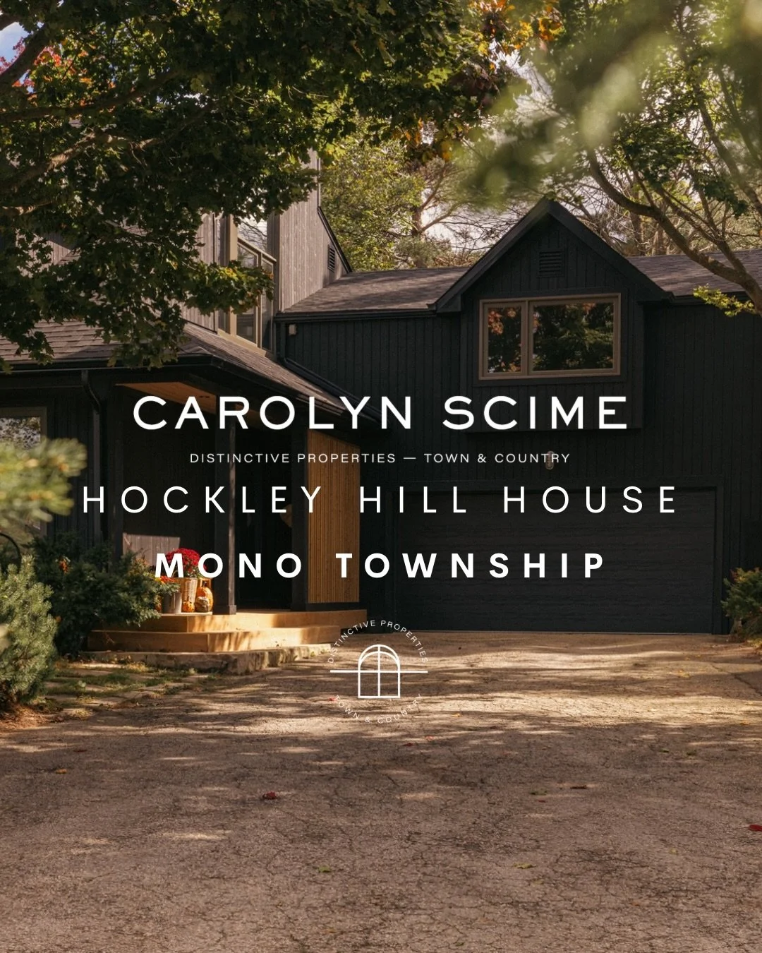 Hockley Hill House | Mono, On 🌲

DM for details 📩

Perched high up in the hills of the Niagara Escarpment, sits a reimagined hobby farm. This modern country house accommodates up to 8 guests, is flooded with natural light and expansive windows offe
