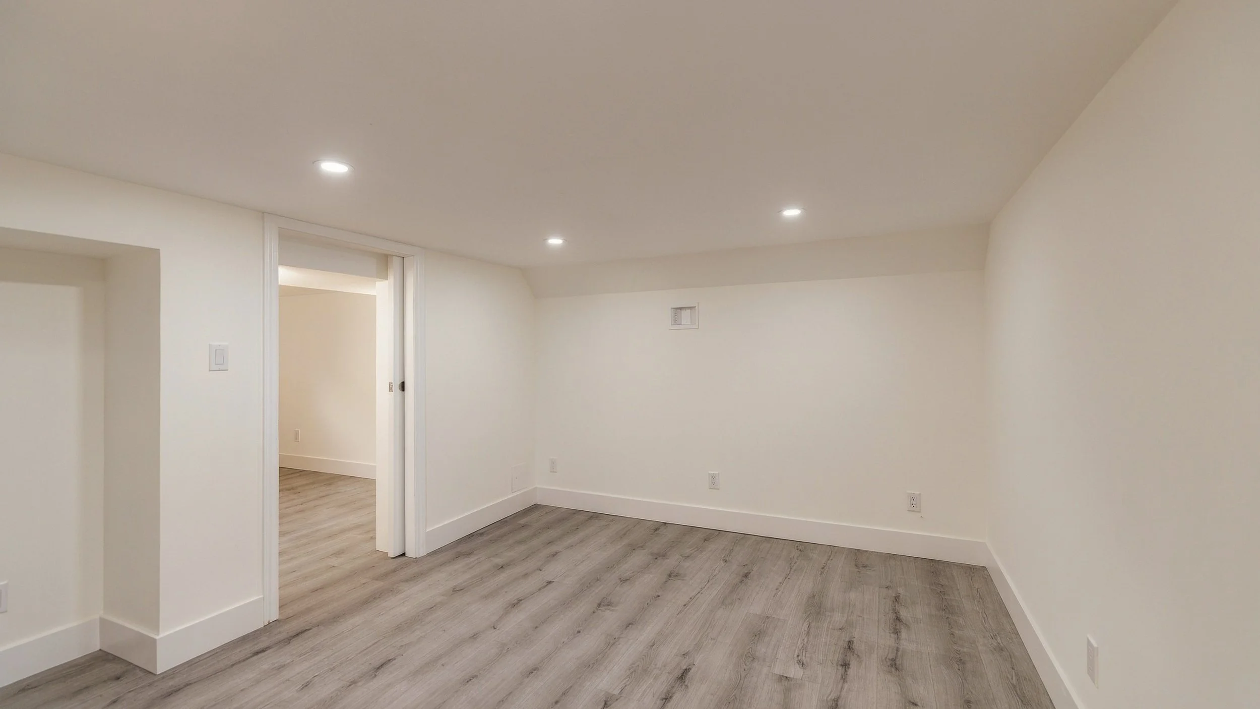 51- 65 Lundys Lane - Newmarket - Modern Movement Creative Inc - PHOTOG- Mitch Hubble - October 22, 2026.jpg