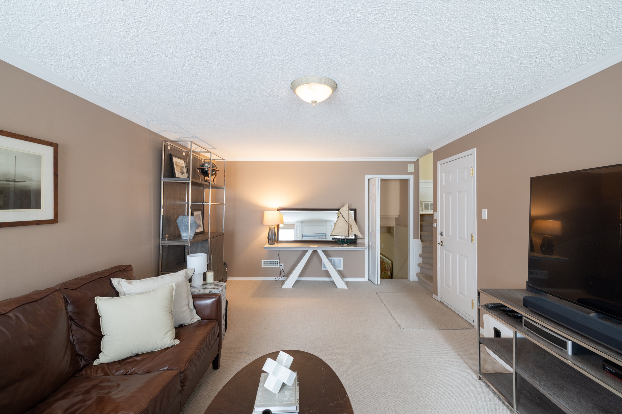 18 Summerfeldt Cres - Markham - Real Estate - Modern Movement Creative - Mitchell Hubble -June 06, 2023 - 22.jpg
