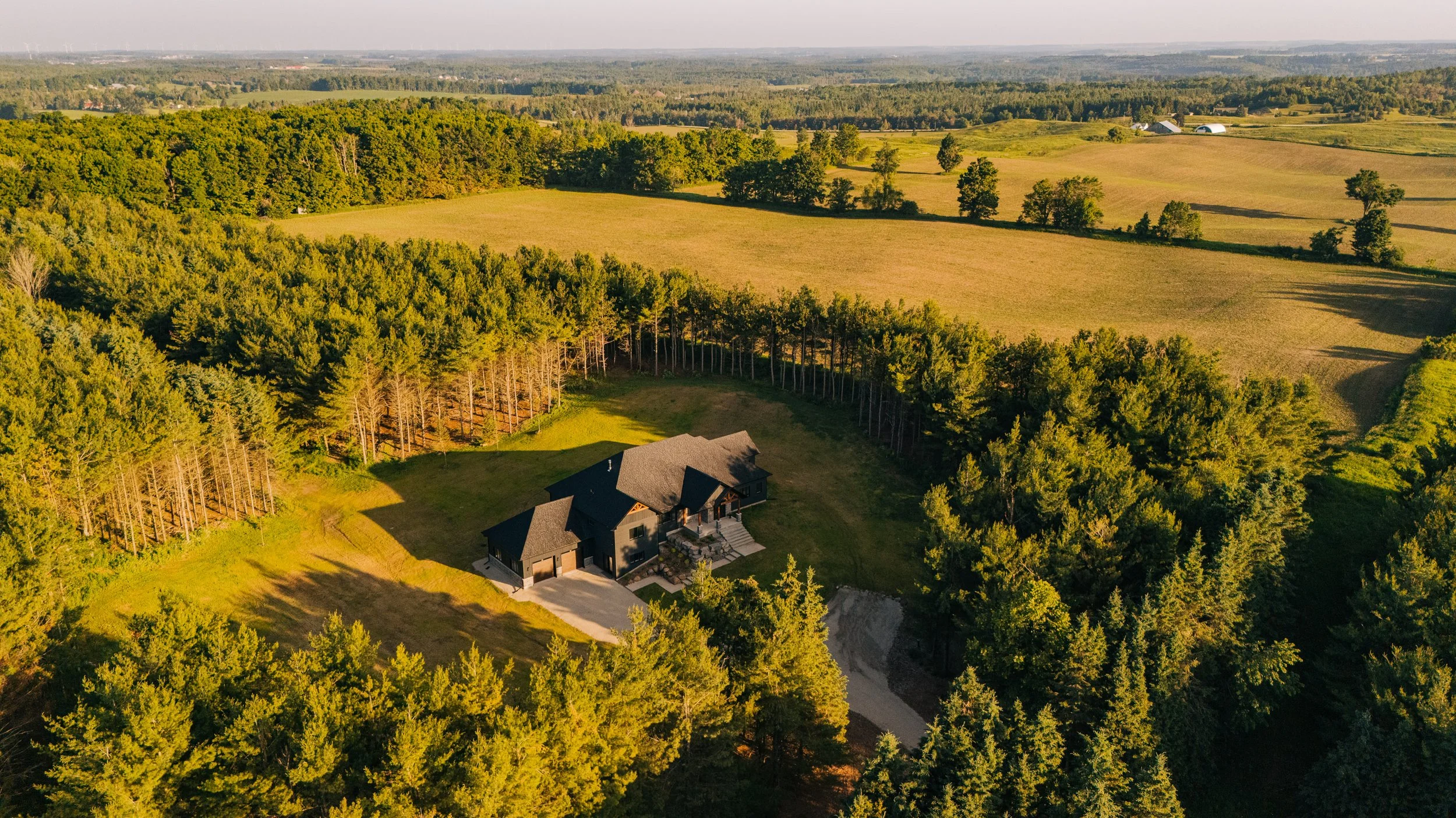 31- 675528 Hurontario - Mono - Update 3 - Modern Movement Creative Inc - PHOTOG- Mitch Hubble - June 23, 2025.jpg