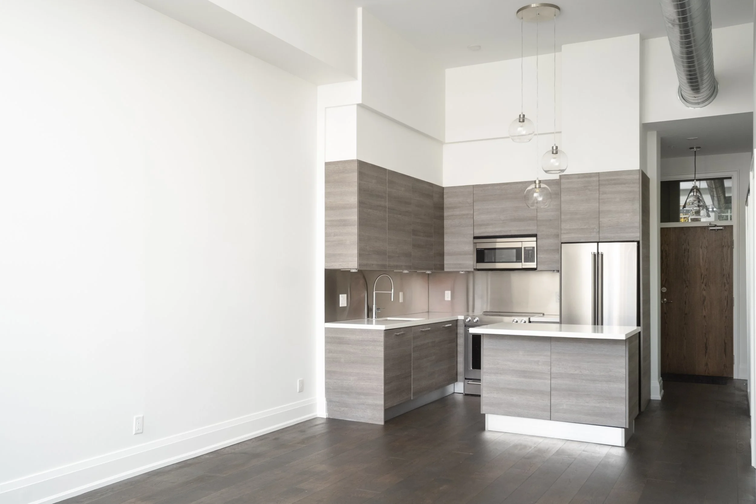 304-64 Wells St Aurora (17 of 58).jpg