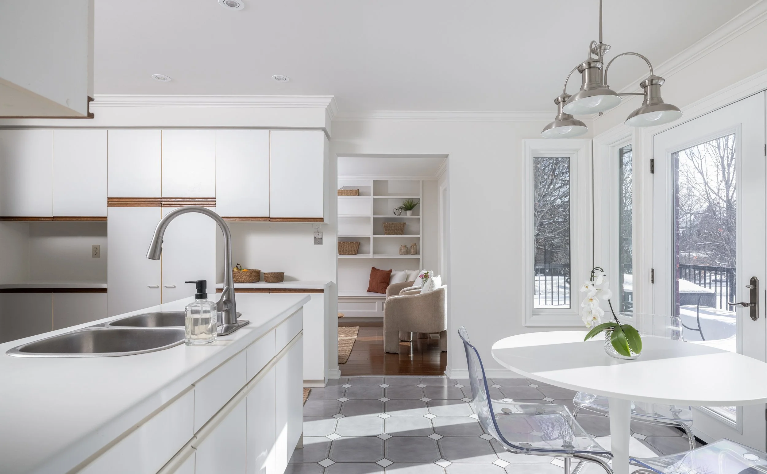 25- 55 Parnham - Sharon - Modern Movement Creative Inc - PHOTOG- Mitch Hubble - February 24, 2026.jpg