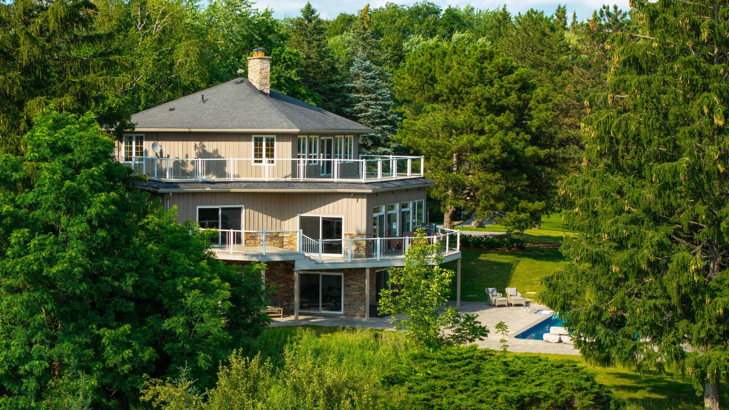 103- 4825 15th Sideroad - King - Modern Movement Creative Inc - PHOTOG- Mitch Hubble - July 22, 2026.jpg