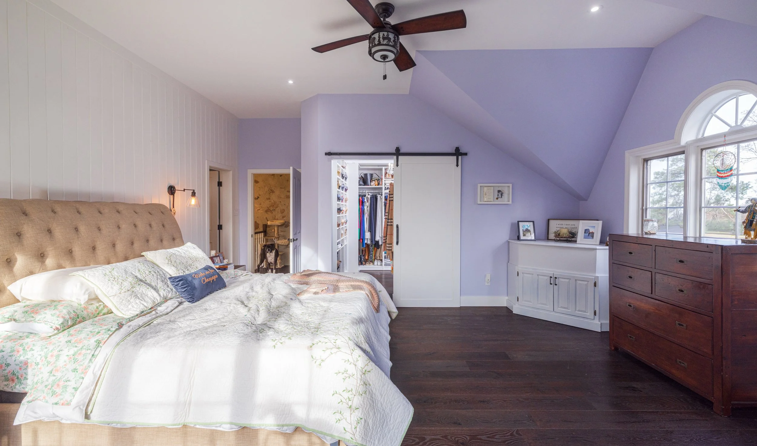 22- 5228 1ST LINE - ERIN - PHOTO- Mitch Hubble - Modern Movement Creative -November 24, 2025 .jpg