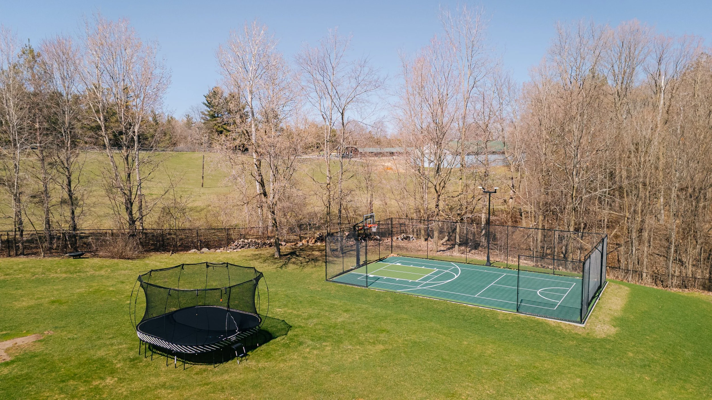 17- 9 Black Crt - Aurora - Modern Movement Creative Inc - PHOTOG- Mitch Hubble - April 21, 2026.jpg