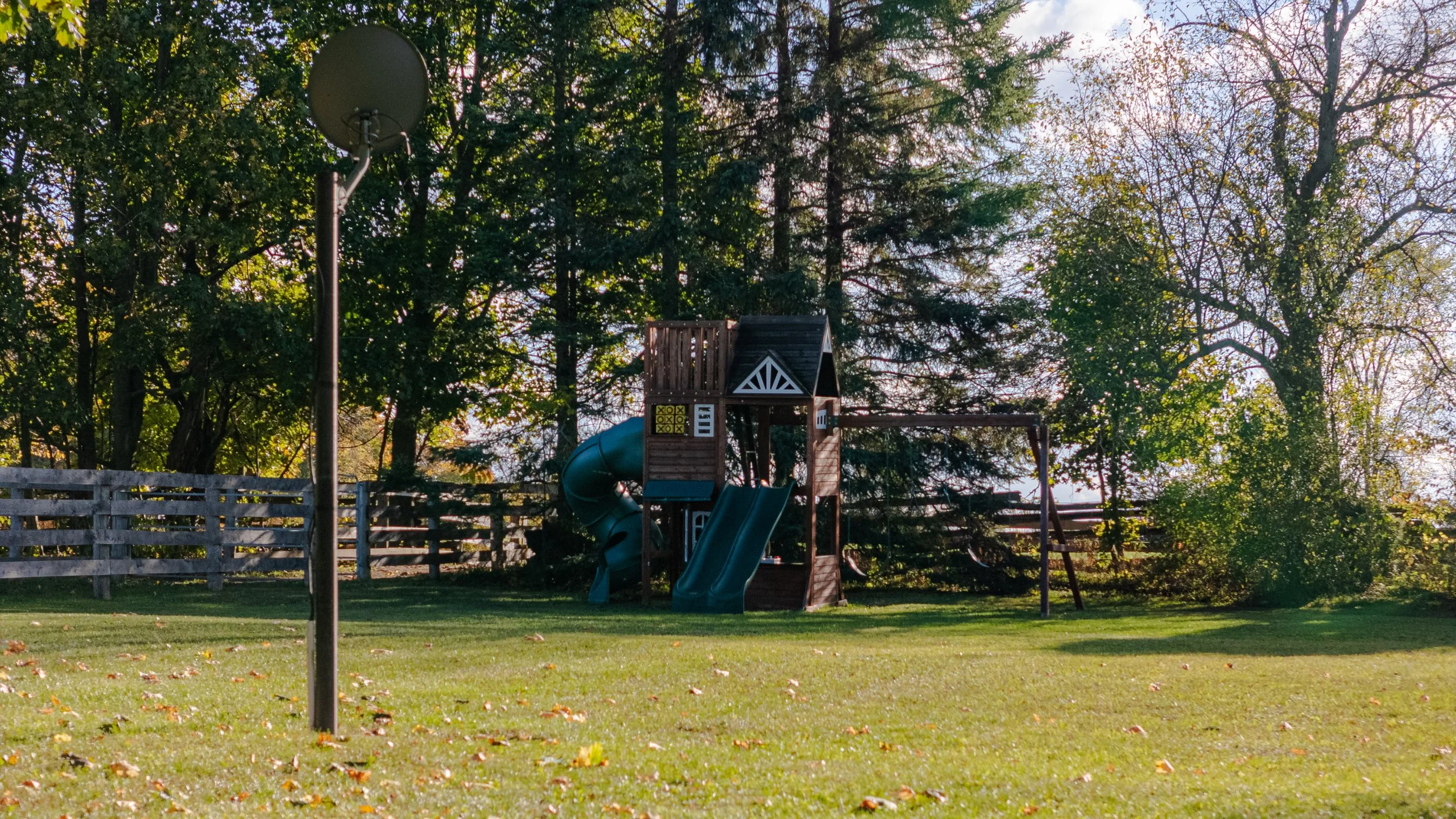 58- 5228 First Line - Erin - Modern Movement Creative - PHOTO- Mitch Hubble -October 15, 2025_.jpg