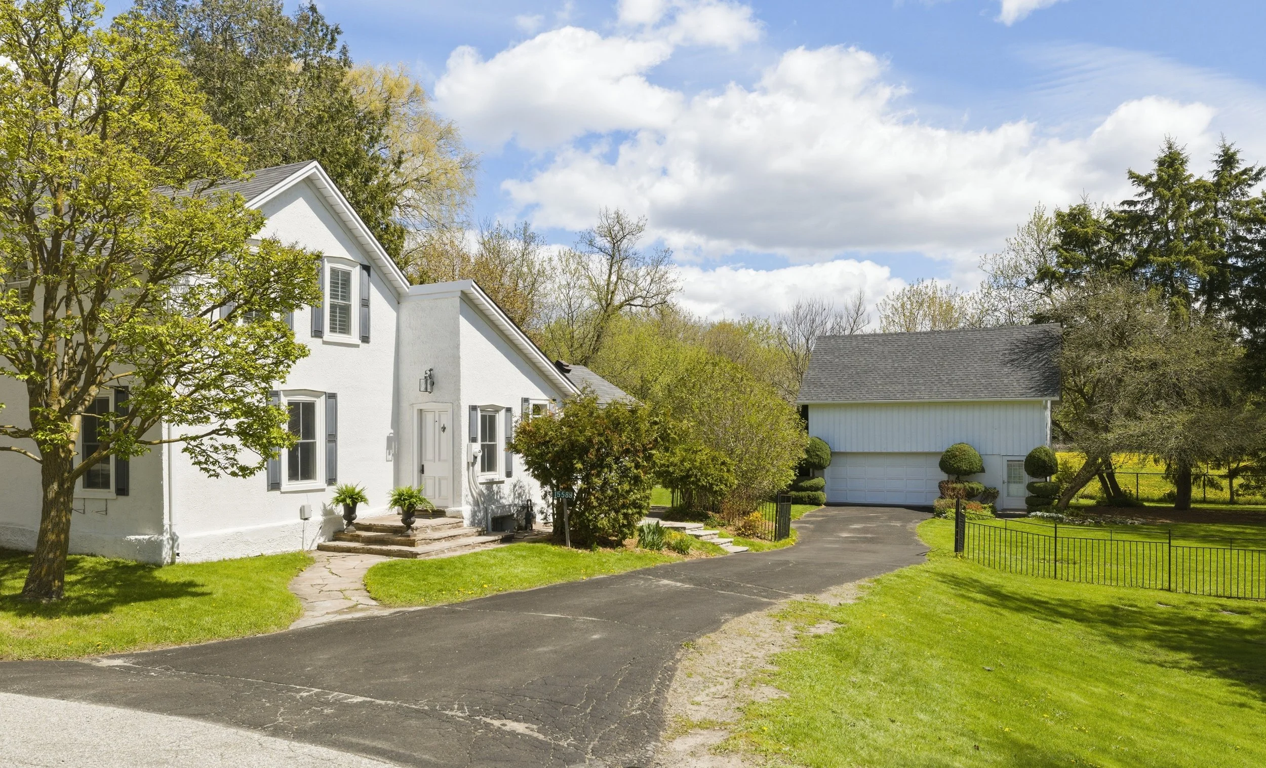 44- 15589 Mclaughlin - Caledon - Modern Movement Creative Inc - PHOTOG- Mitch Hubble - May 11, 2026.jpg