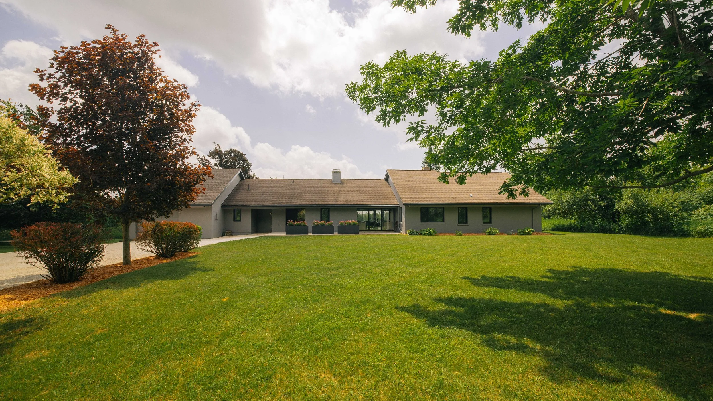 34- 2726 Concession 10 - Glen Huron - Modern Movement Creative Inc - PHOTOG- Mitch Hubble - July 01, 2026.jpg