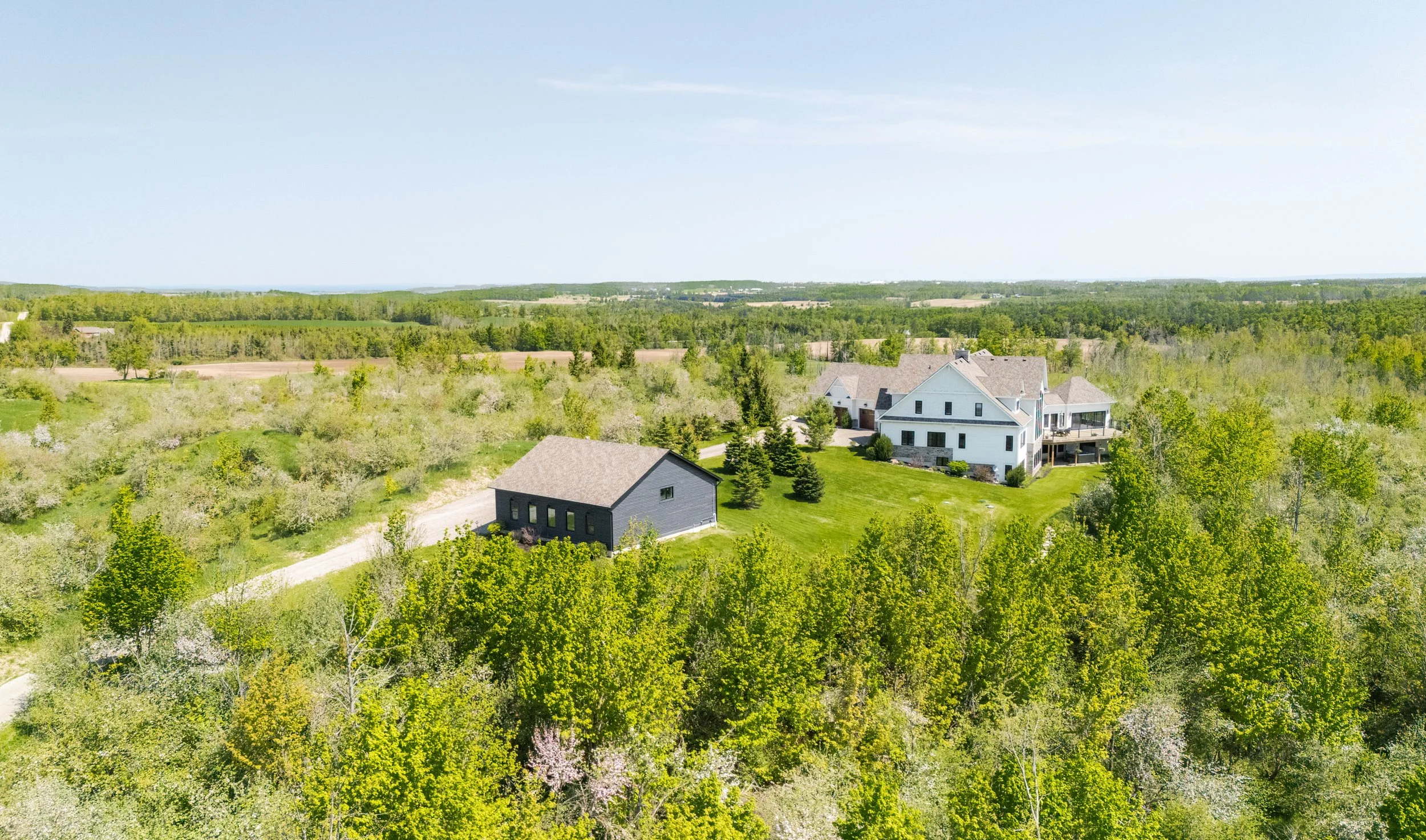 39-  678457 Center Road - Mulmur - Modern Movement Creative Inc - PHOTOG- Mitch Hubble - May 26, 2026.jpg