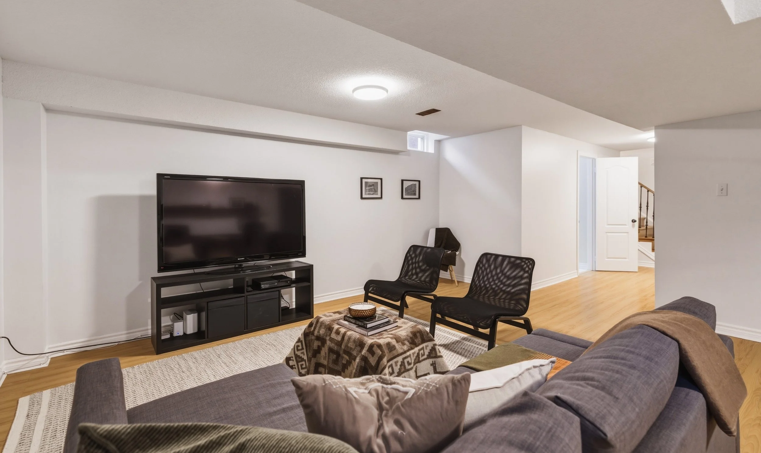 56- 26 JOLLEY CRT - BOLTON - Modern Movement Creative Inc - PHOTOG- Mitch Hubble - May 30, 2026.jpg