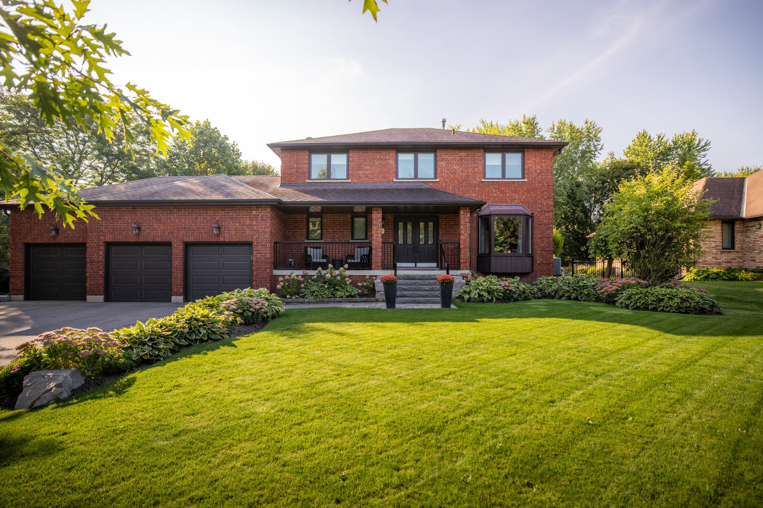 1- 55 Parnham - Sharon - Modern Movement Creative - PHOTO- Mitch Hubble -September 15, 2025.jpg