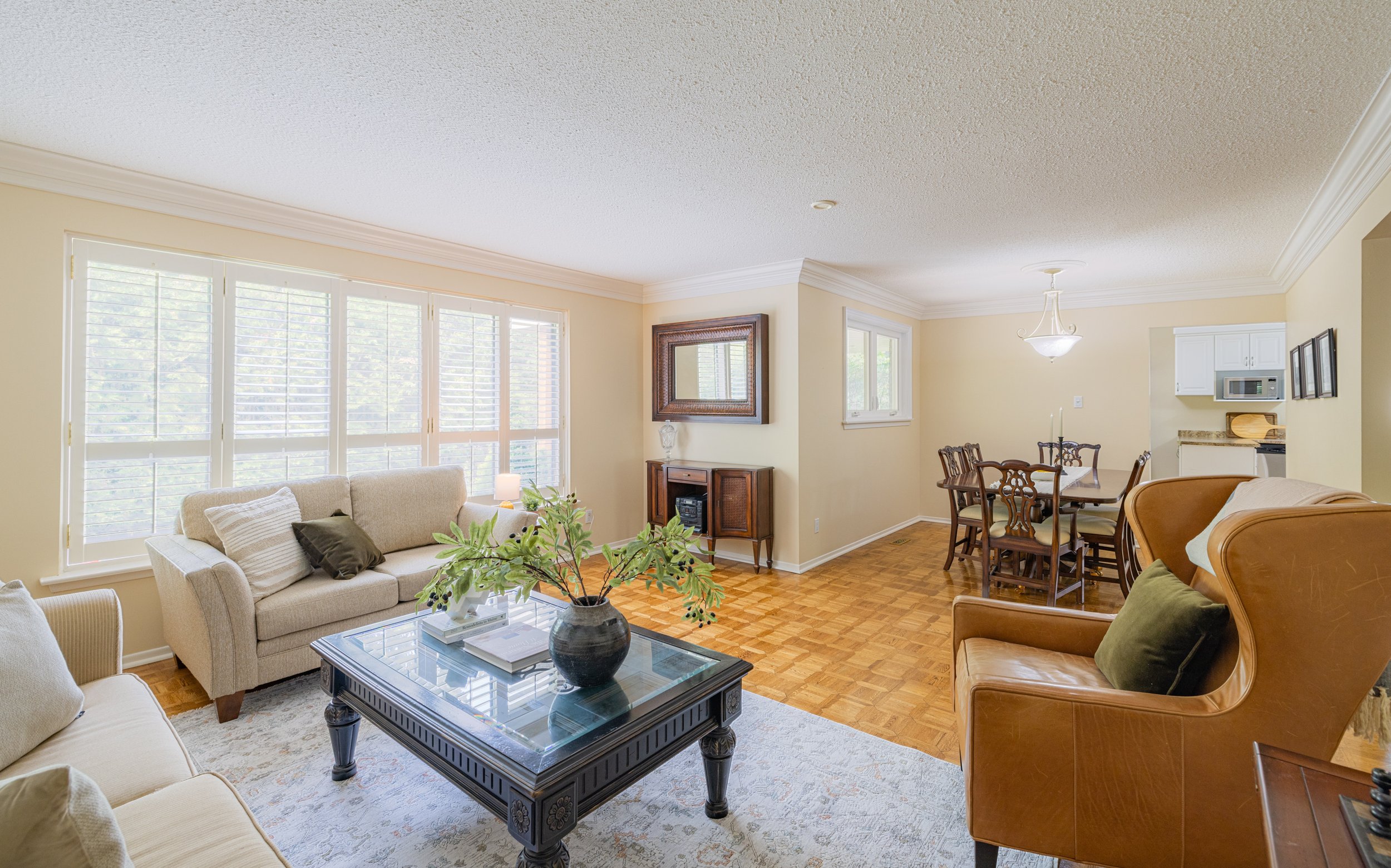 18 Summerfeldt Cres - Markham - Real Estate - Modern Movement Creative - Mitchell Hubble -June 06, 2023 - 13.jpg
