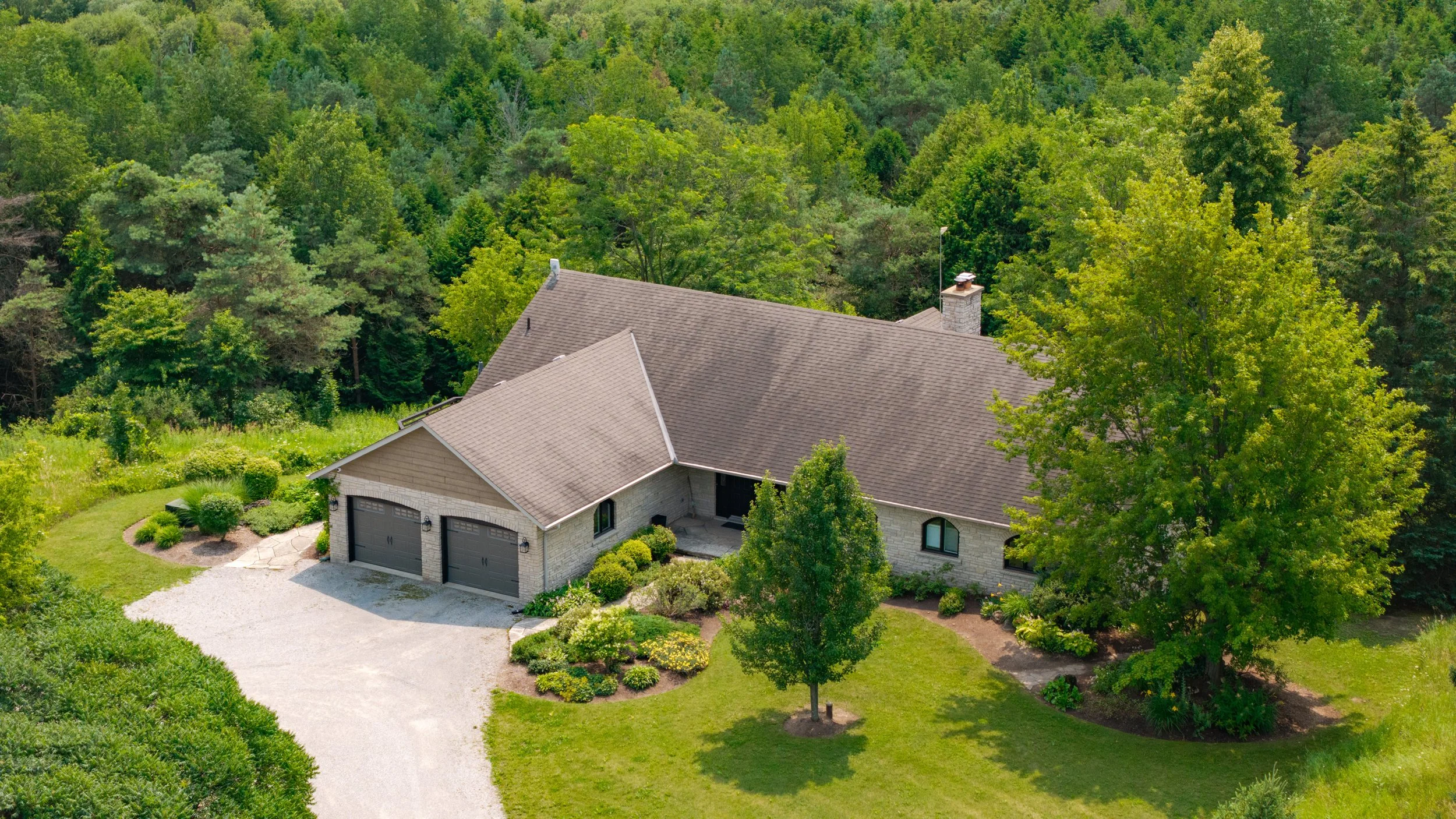 286364 10TH SIDEROAD, MONO, ON - $2,395,000