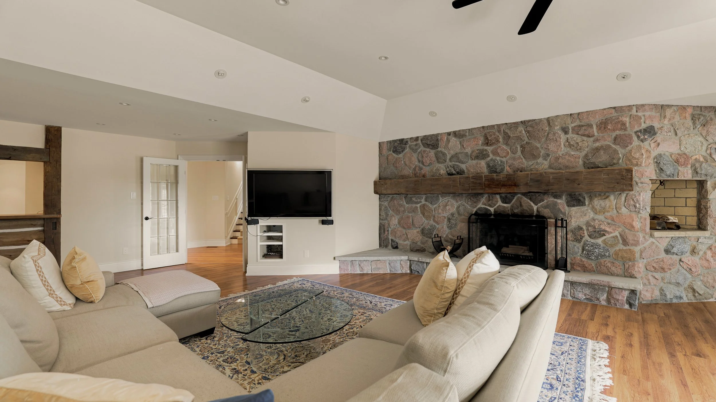 3- 4825 15th Sideroad - King - Modern Movement Creative Inc - PHOTOG- Mitch Hubble - July 24, 2026.jpg