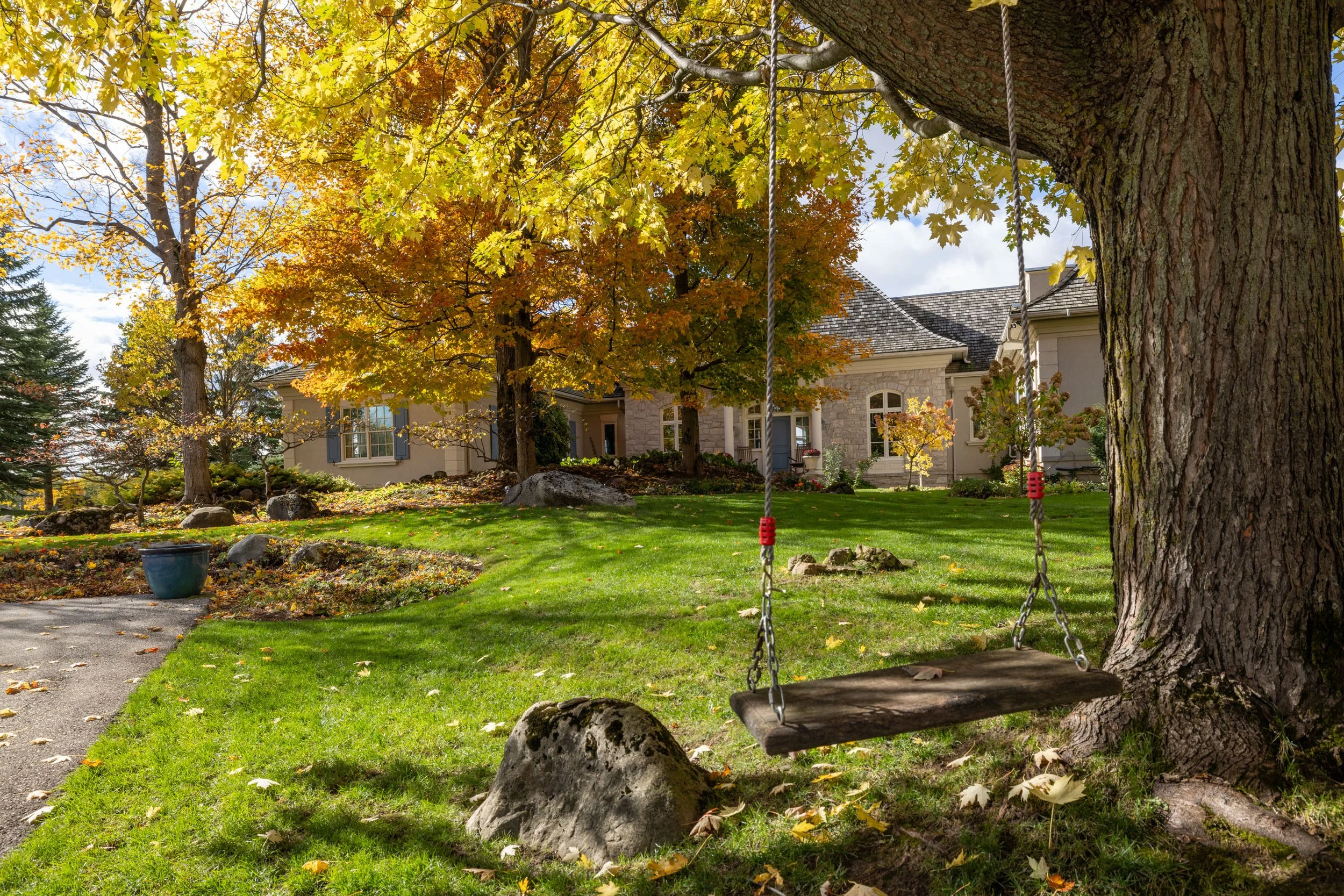 12- 5241 10th Line - Erin - PHOTO- Mitch Hubble -October 24, 2025_.jpg