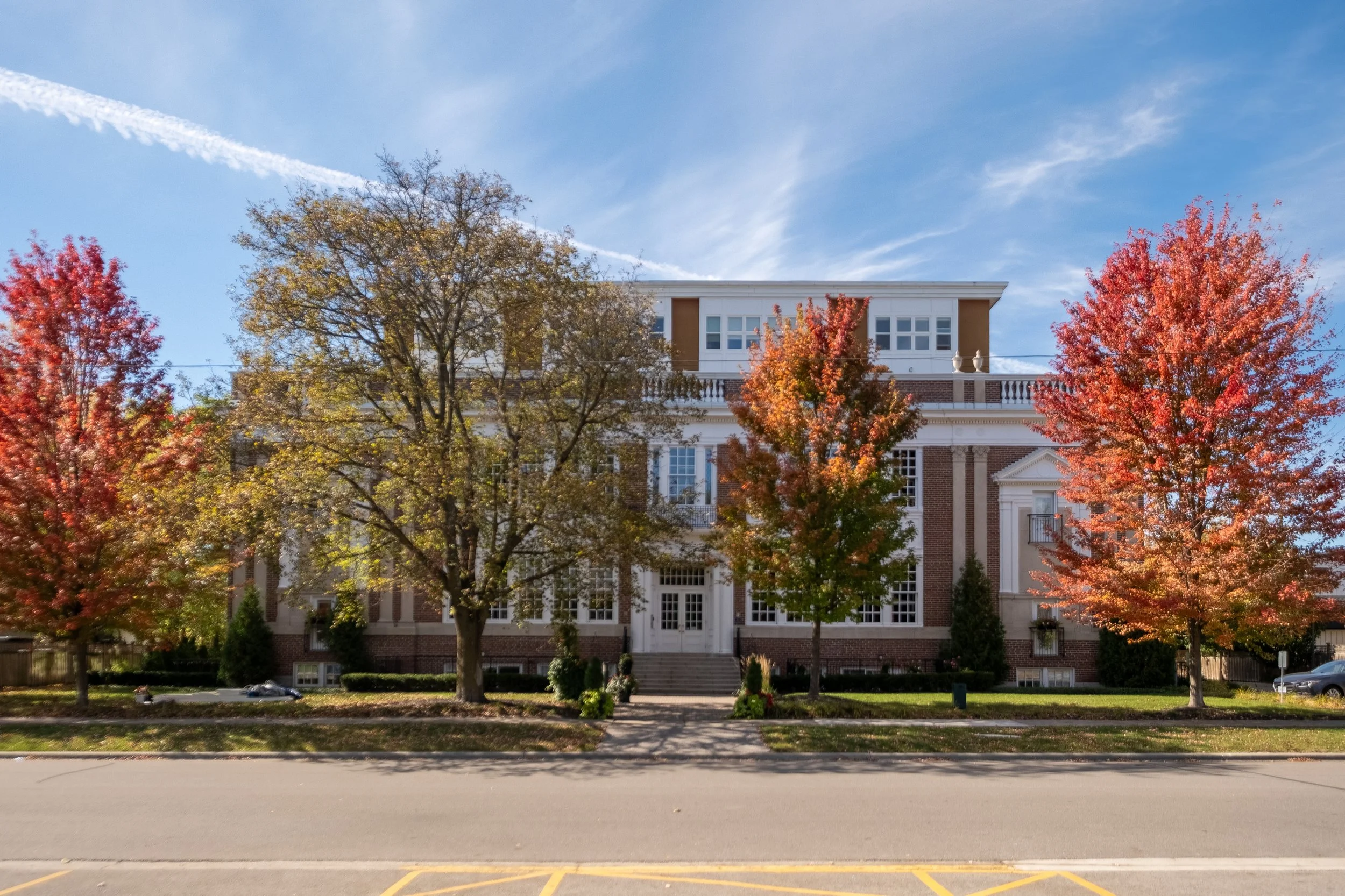304-64 Wells St Aurora (54 of 58).jpg