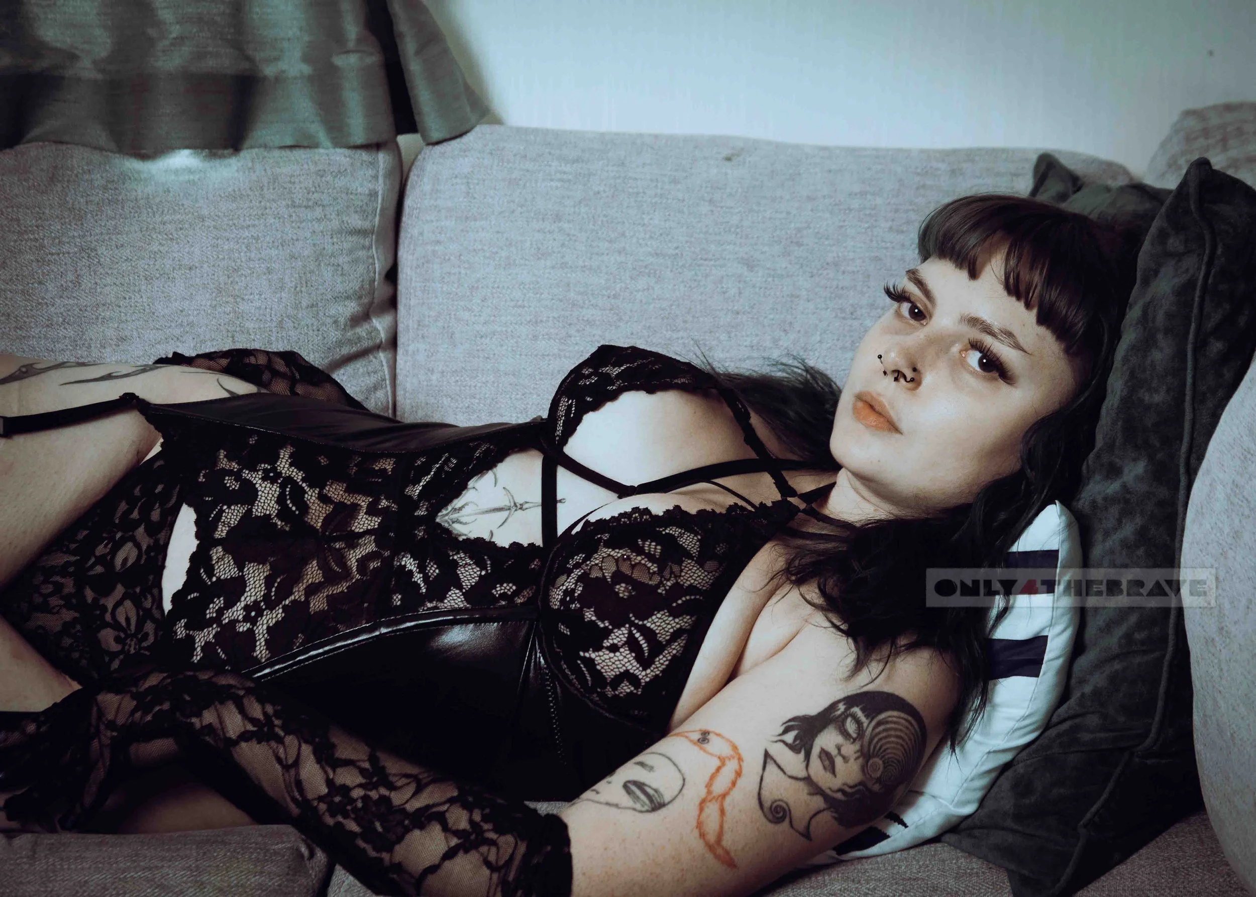 diet-goth-intro-1982.jpg