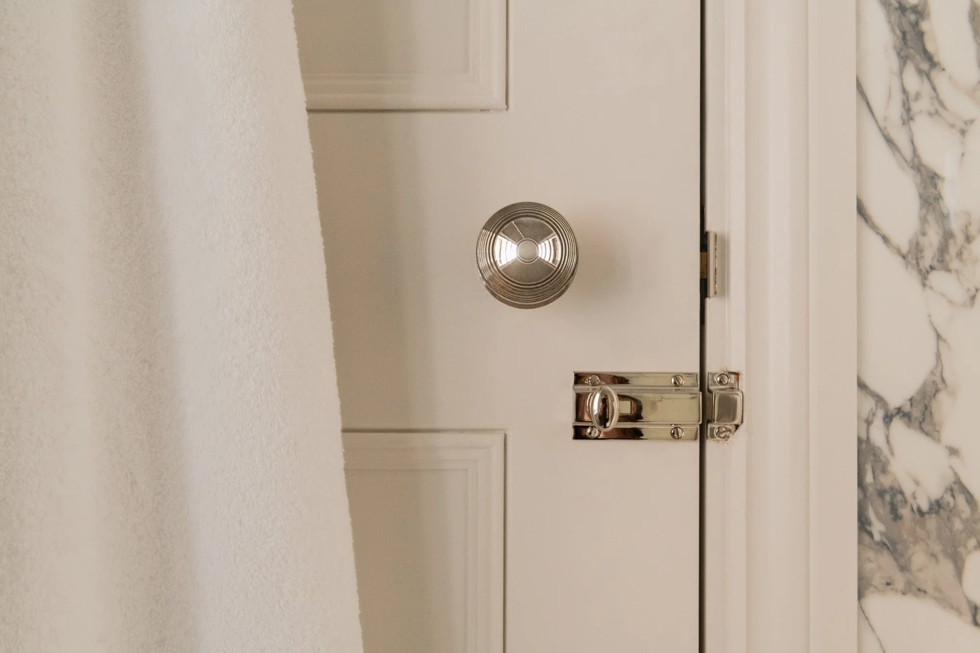 42 Bathroom door 2-11.jpg