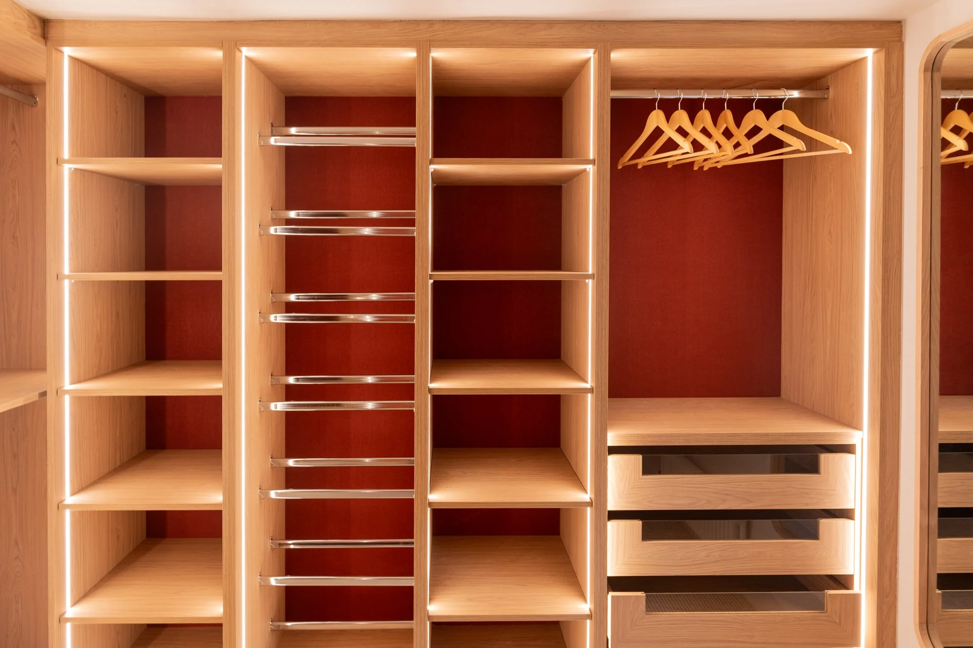 28 Dressing Room 1DSC_1288.jpg