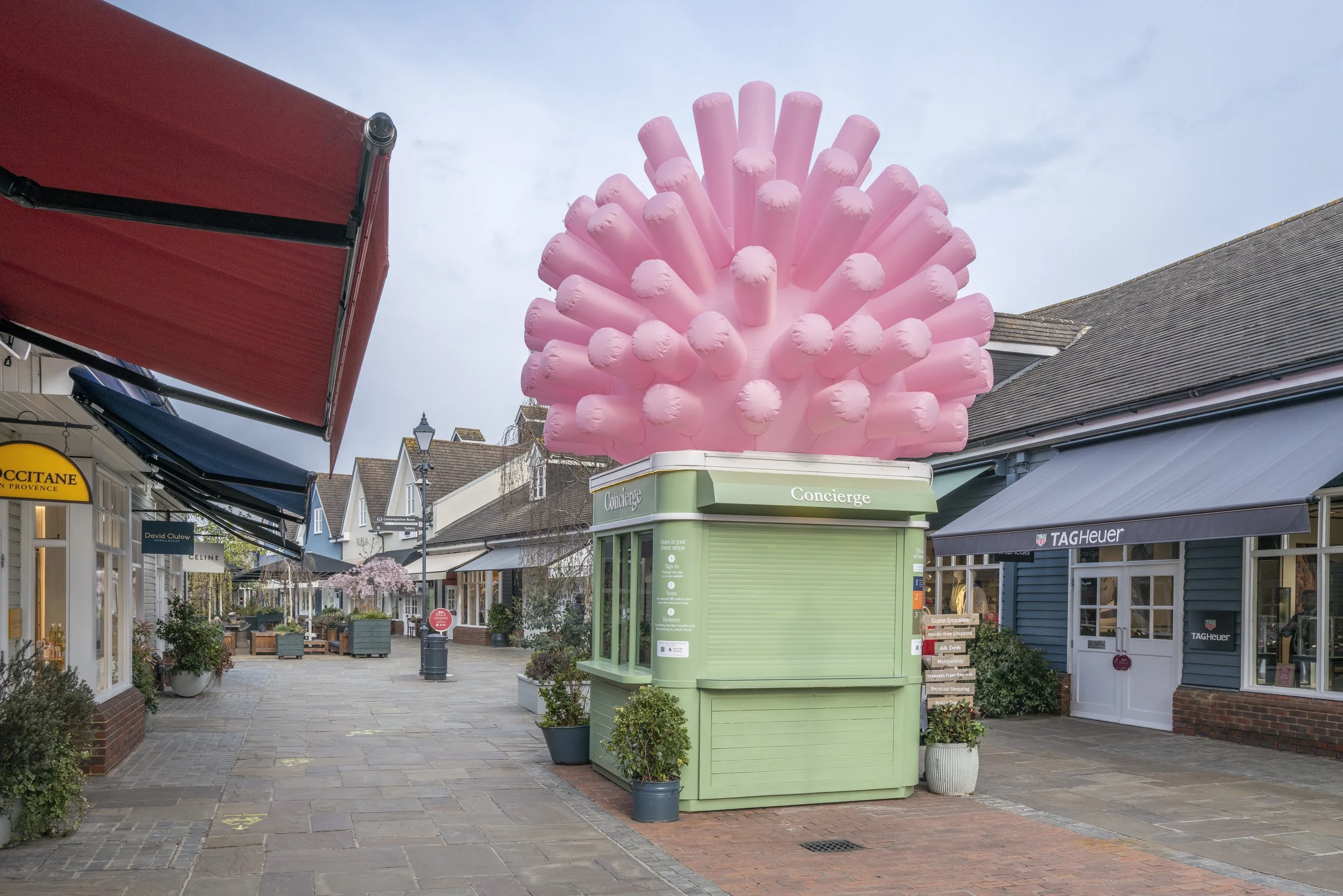 encounters kiosk1--2.jpg