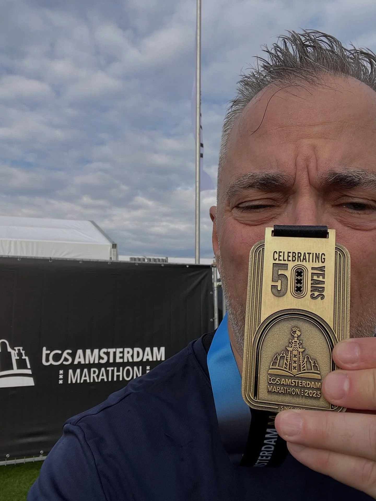Hello, @tcsamsterdammarathon , thanks for a great day. It was freezing inside the historic Olympic Stadium at the start, but overall, it was a perfect autumn day. Such a big difference from the 70+F temperatures at the @berlinmarathon about a month a