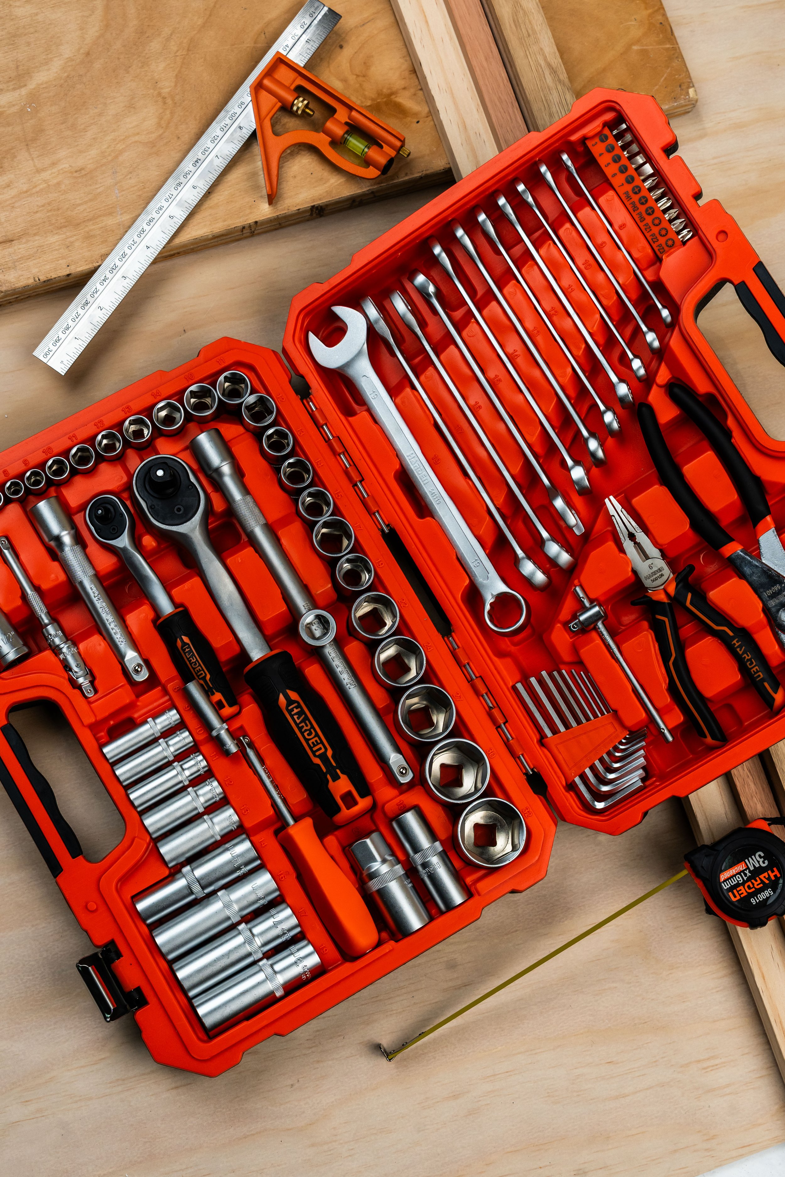 Cooper Gordon Profile Pic-05.jpg