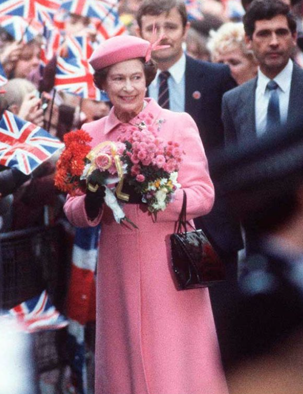 Queen Elizabeth II  Pink ****.png